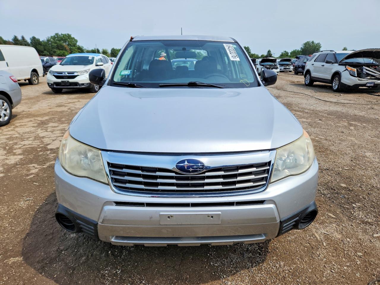 2009 Subaru Forester 2.5x Silver vin: JF2SH61609G788114