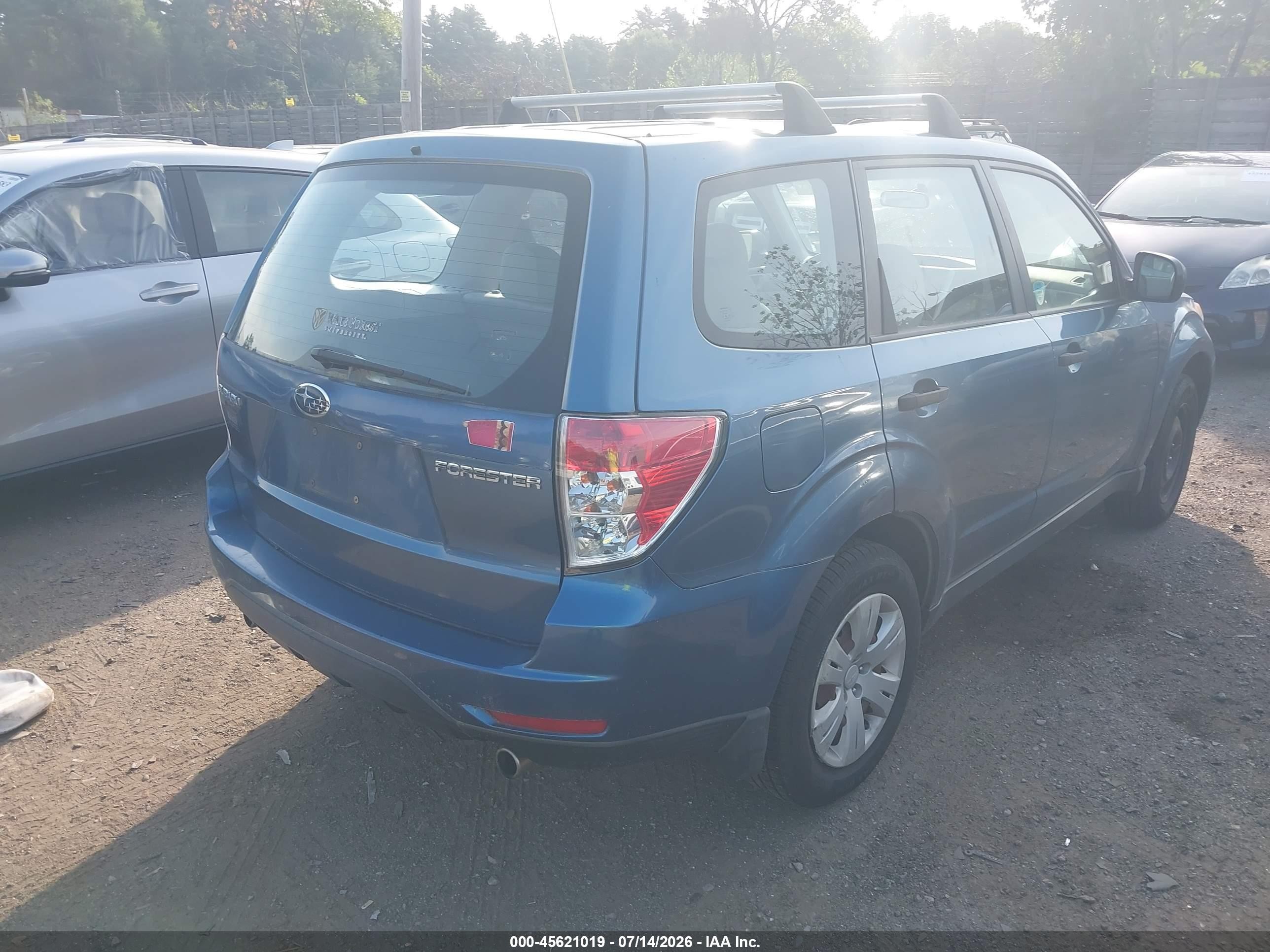 2009 Subaru Forester 2.5x Blue vin: JF2SH61609H737013