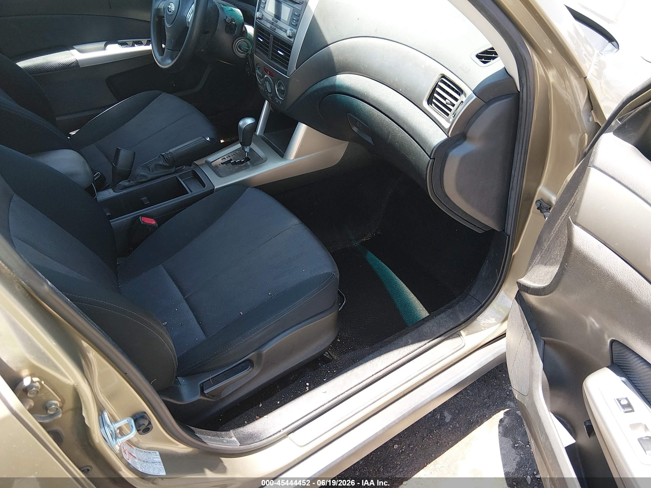 2009 Subaru Forester 2.5x Gold vin: JF2SH61609H755723