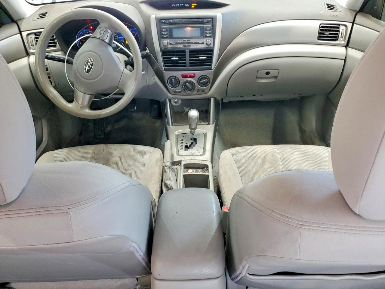 2009 Subaru Forester 2.5x White vin: JF2SH61609H761800