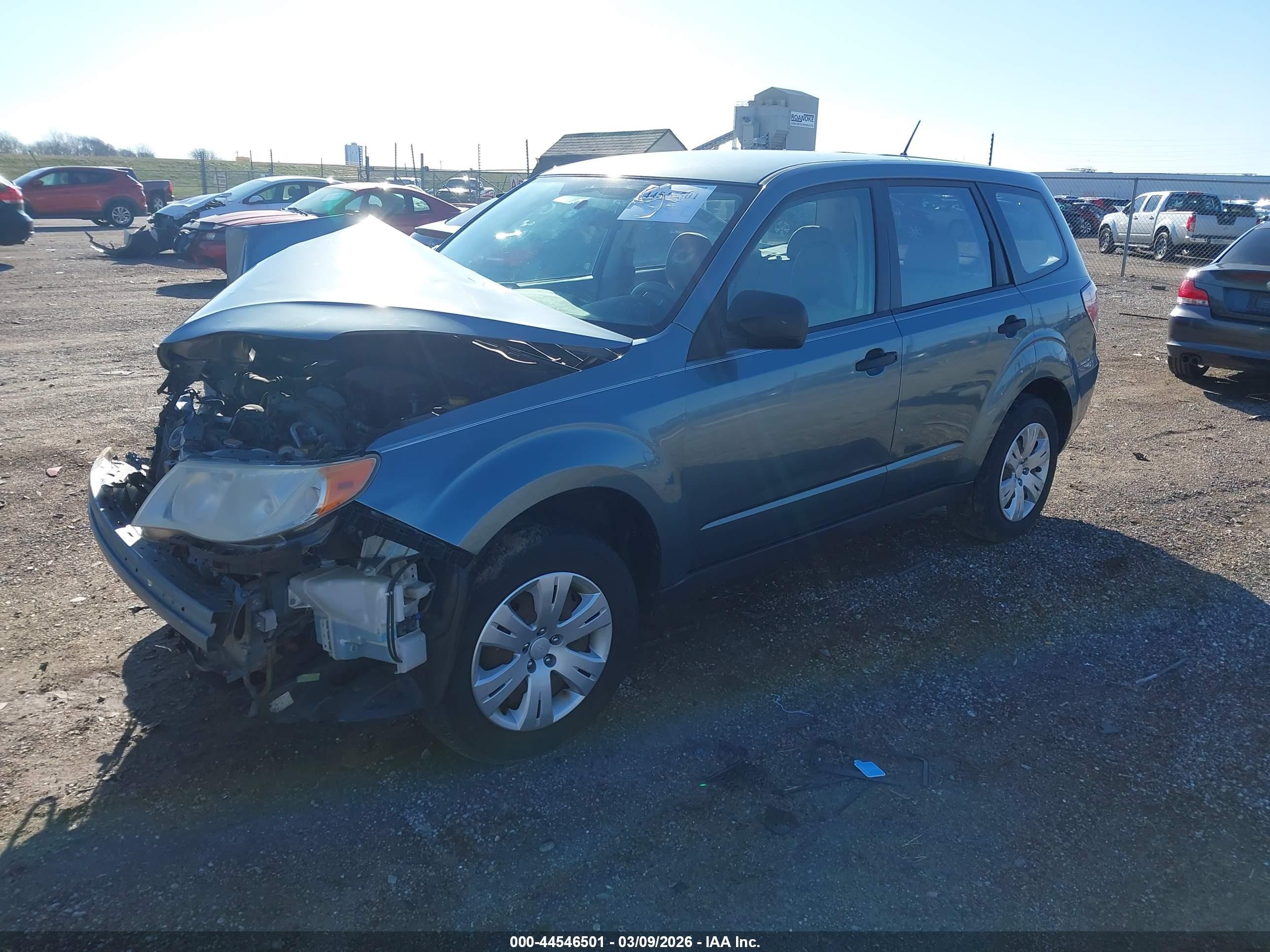 2009 Subaru Forester 2.5x Серый vin: JF2SH61609H773820
