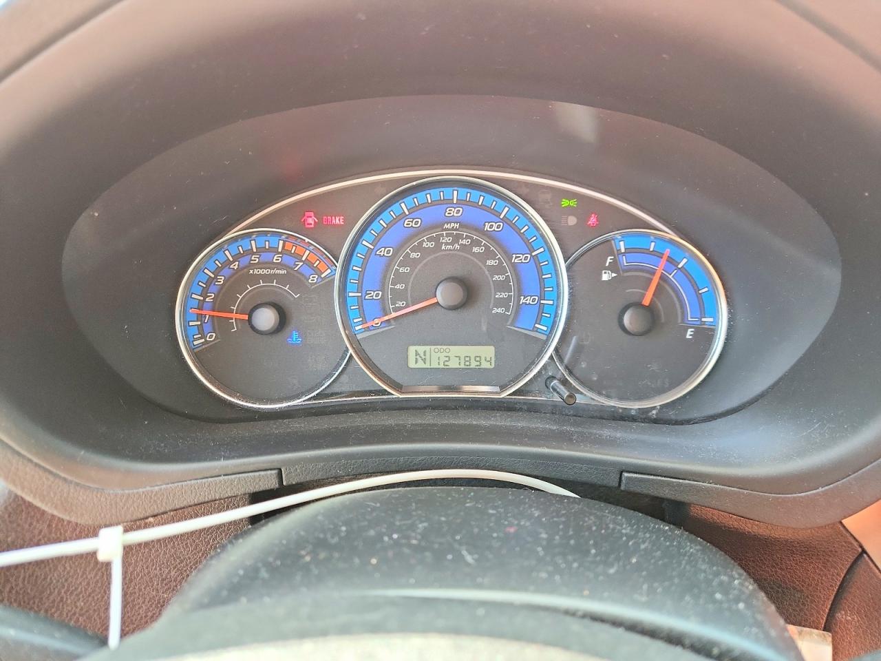 2009 Subaru Forester 2.5x Silver vin: JF2SH61609H783795