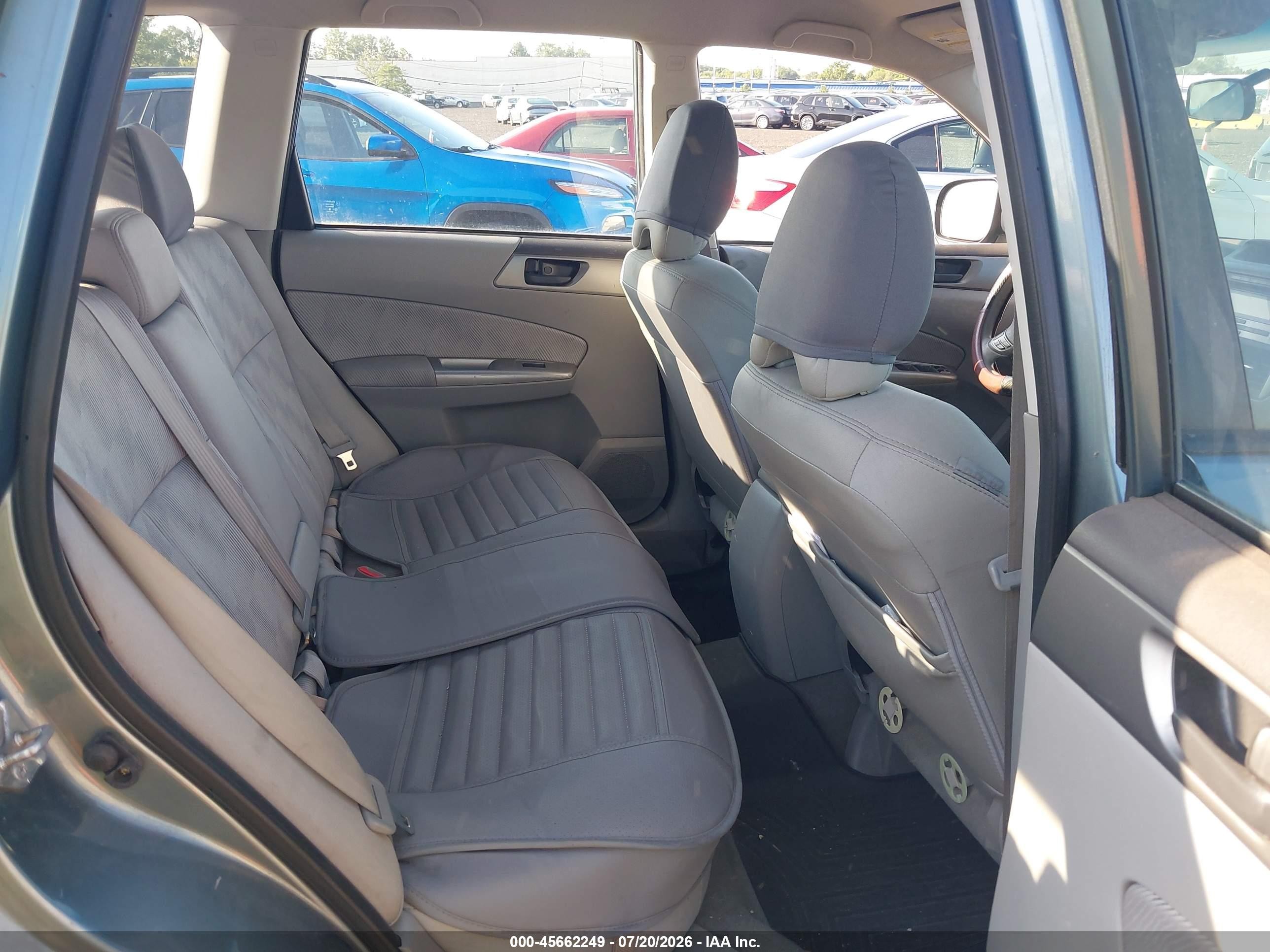 2009 Subaru Forester 2.5x Light Blue vin: JF2SH61619G714975