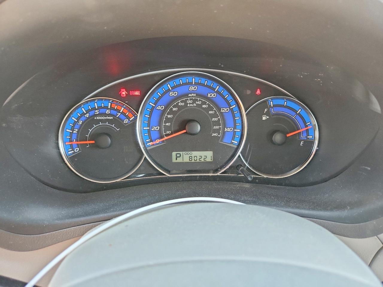 2009 Subaru Forester 2.5x Silver vin: JF2SH61629H778906