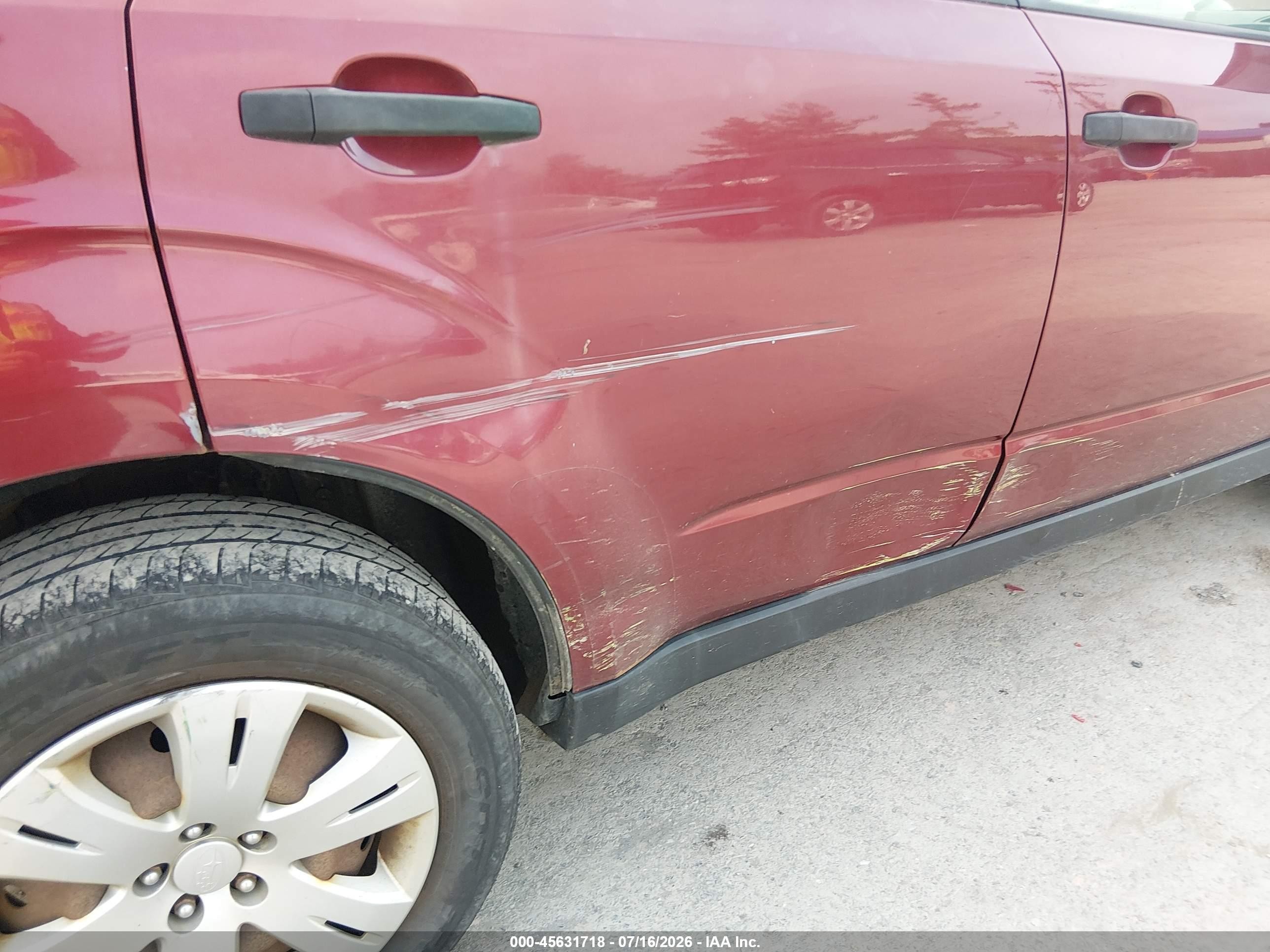 2009 Subaru Forester 2.5x Red vin: JF2SH61629H780462