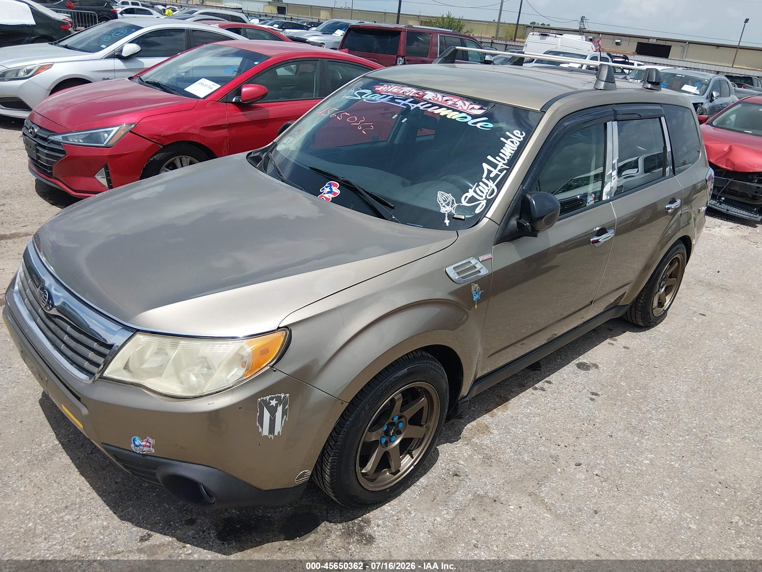 2009 Subaru Forester 2.5x Champagne vin: JF2SH61639G792089