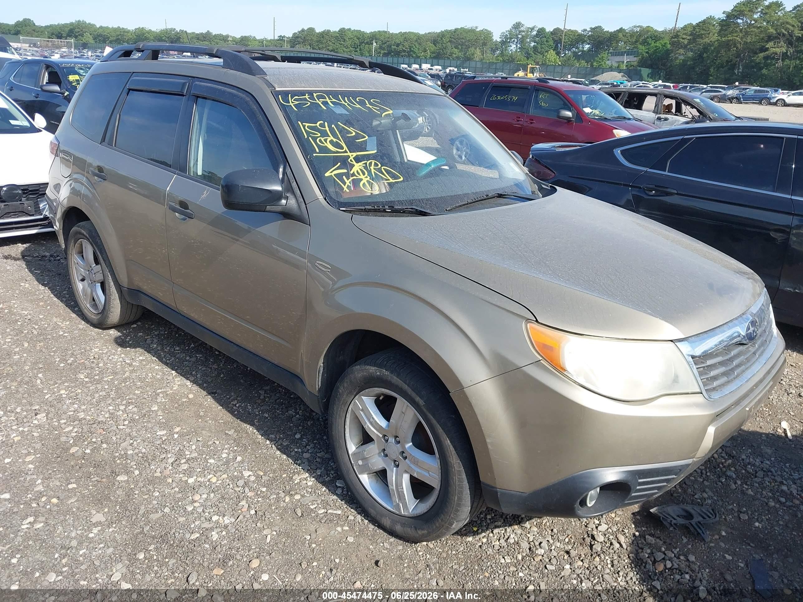 2009 Subaru Forester 2.5x Gold vin: JF2SH61639H722876