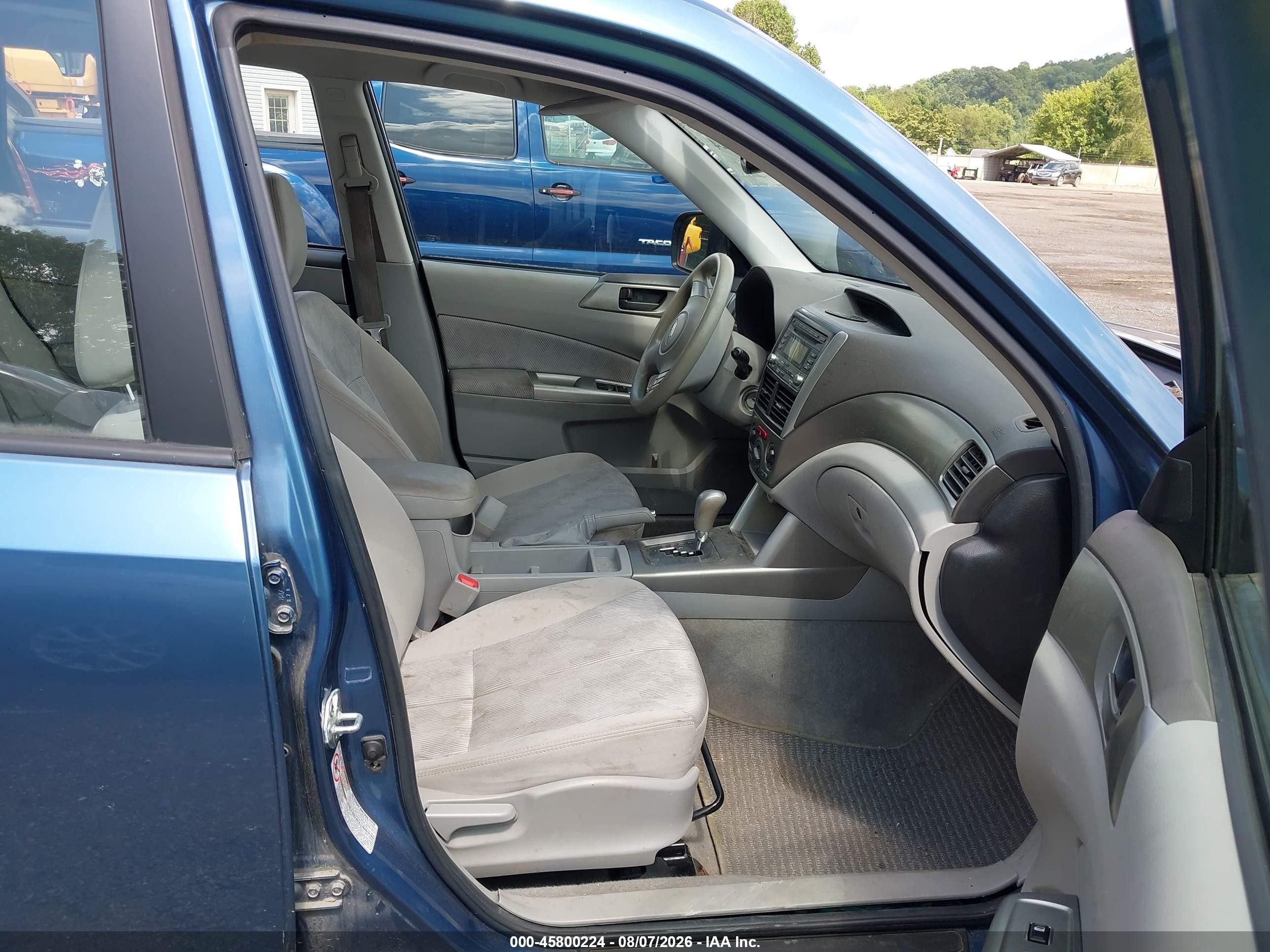 2009 Subaru Forester 2.5x Blue vin: JF2SH61639H765307