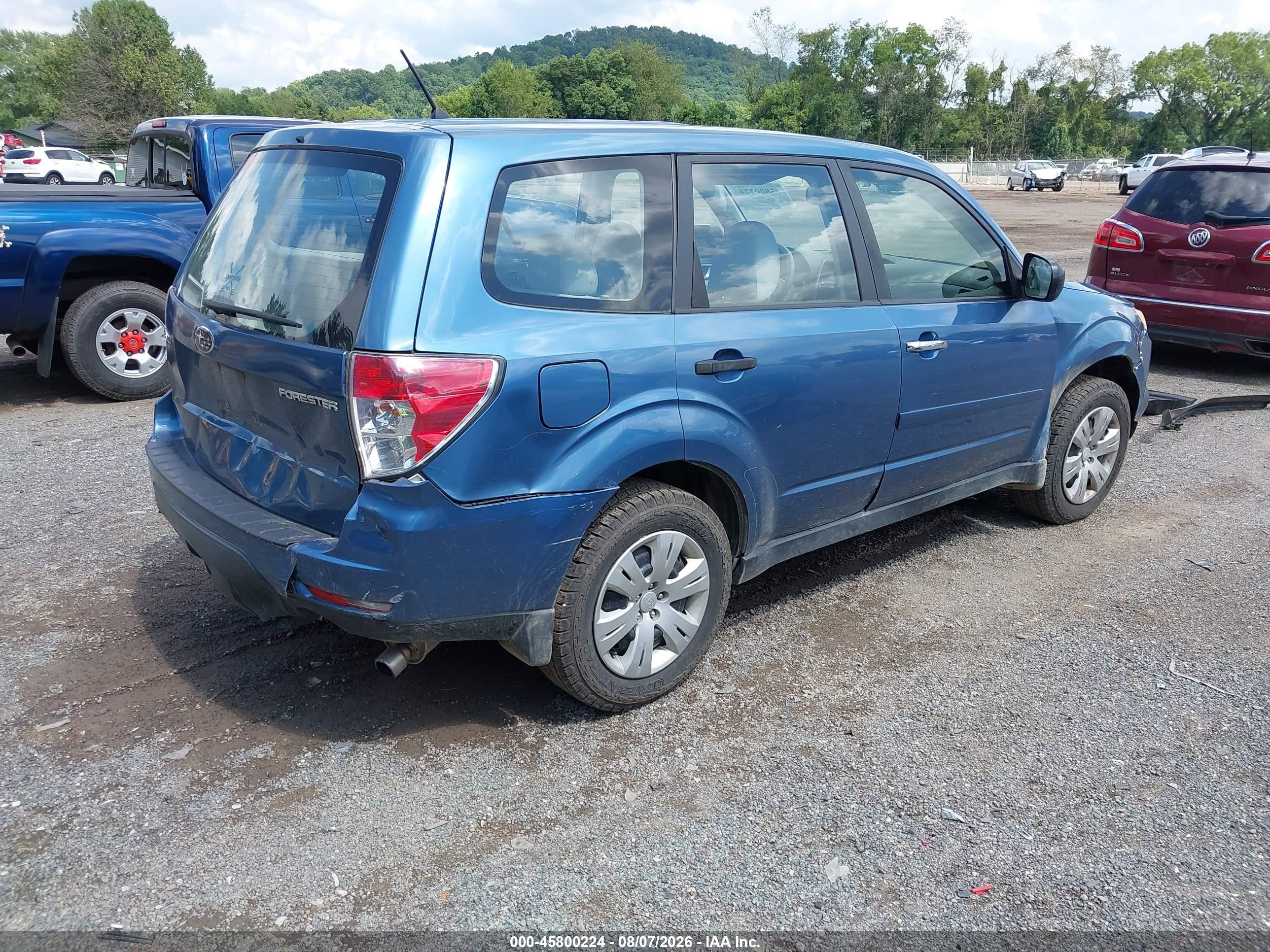 2009 Subaru Forester 2.5x Blue vin: JF2SH61639H765307