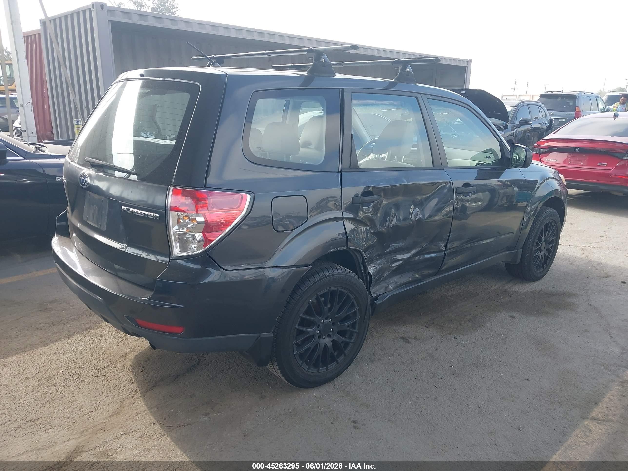 2009 Subaru Forester 2.5x Gray vin: JF2SH61639H773469