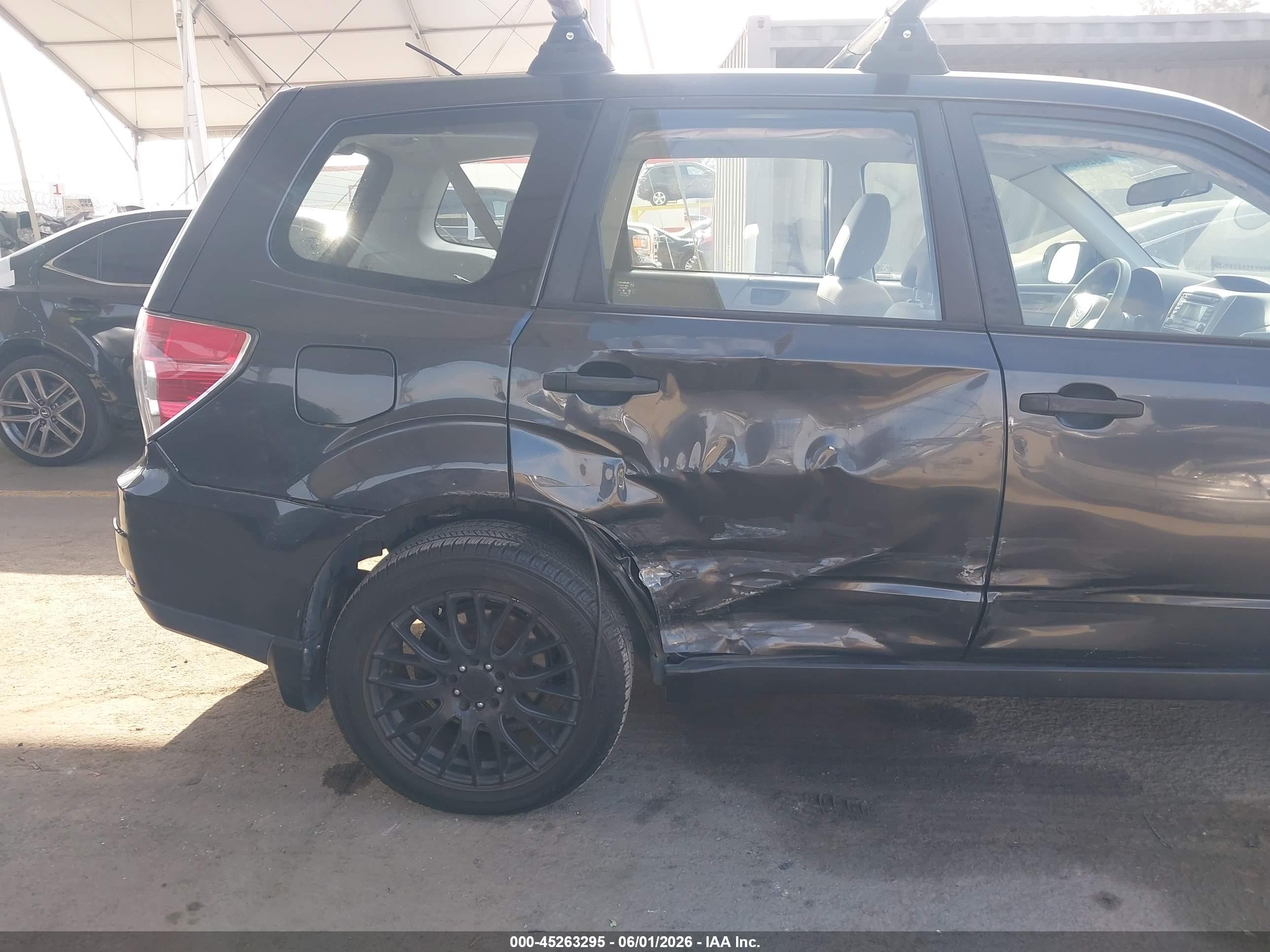 2009 Subaru Forester 2.5x Gray vin: JF2SH61639H773469