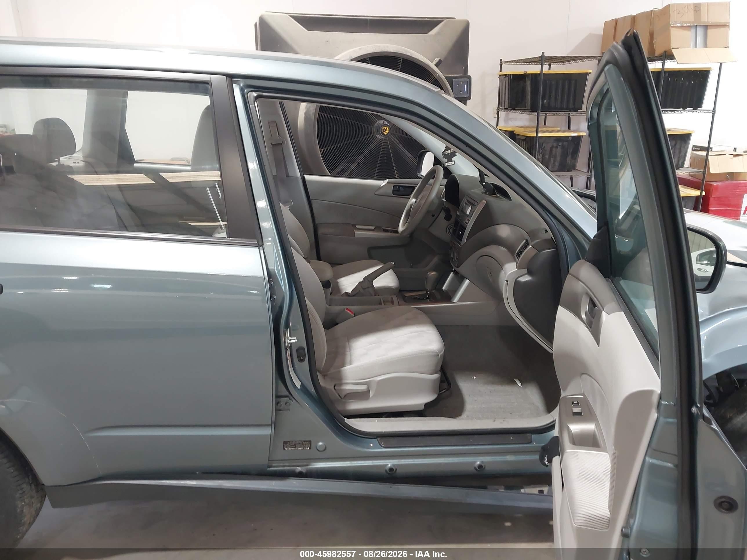 2009 Subaru Forester 2.5x Green vin: JF2SH61649H727505