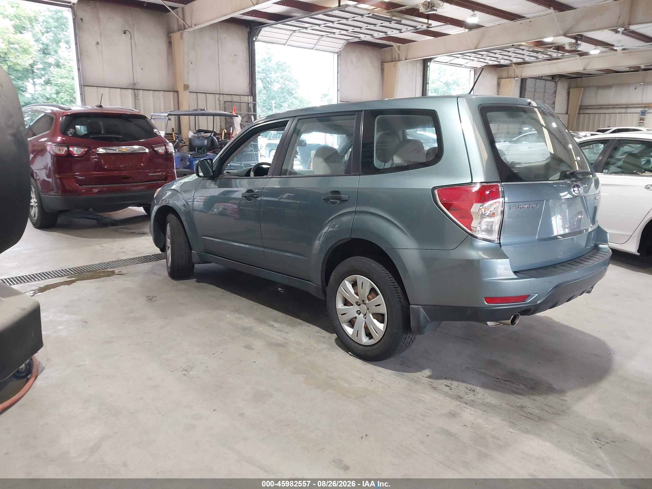 2009 Subaru Forester 2.5x Green vin: JF2SH61649H727505