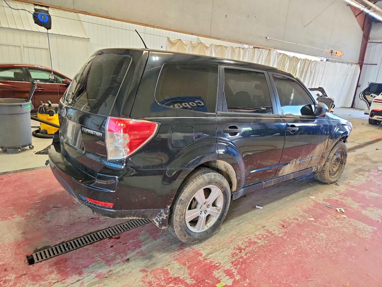 2009 Subaru Forester 2.5x Черный vin: JF2SH61659H705321