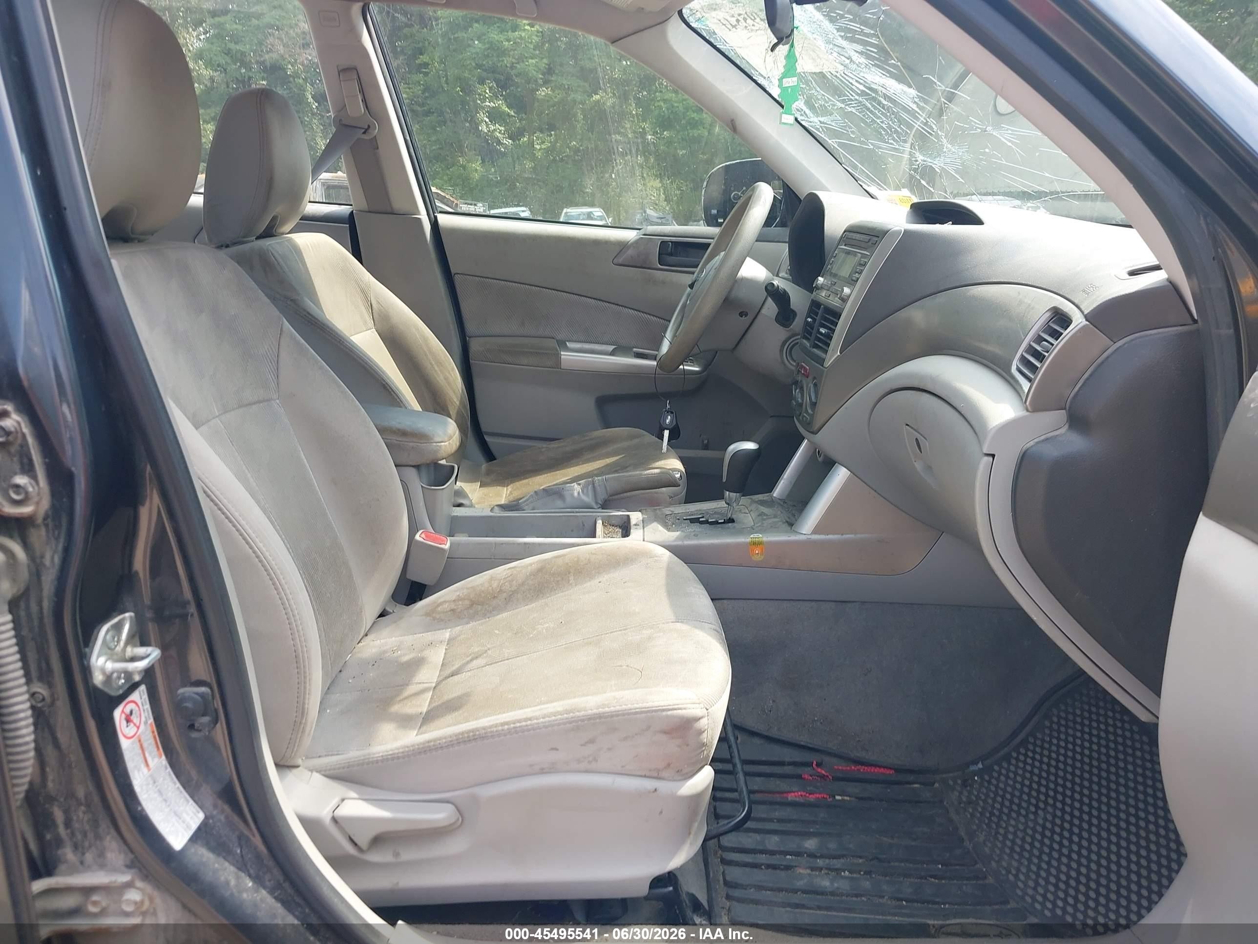 2009 Subaru Forester 2.5x Black vin: JF2SH61659H762554