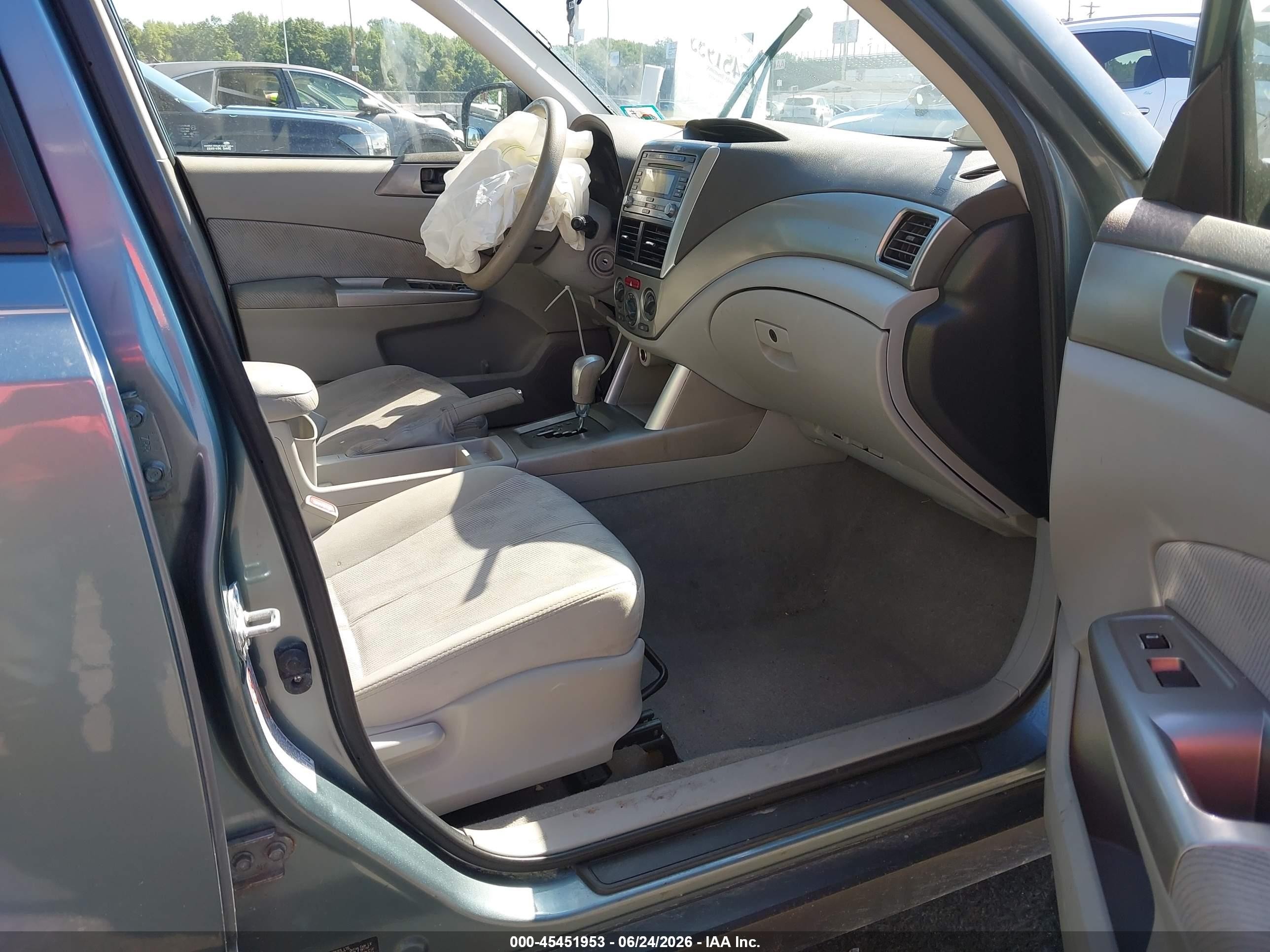 2009 Subaru Forester 2.5x Turquoise vin: JF2SH61659H772565