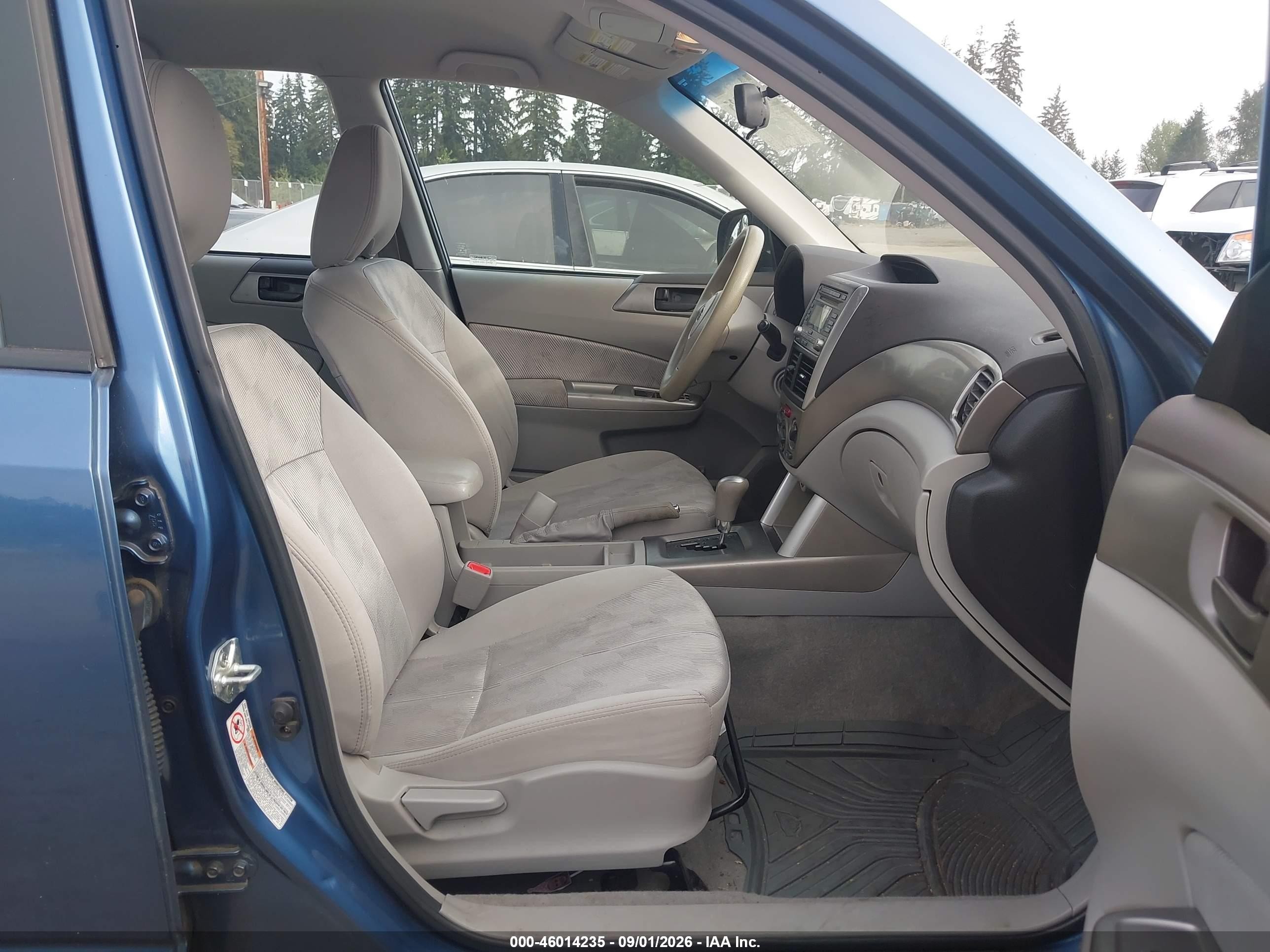 2009 Subaru Forester 2.5x Blue vin: JF2SH61659H773778