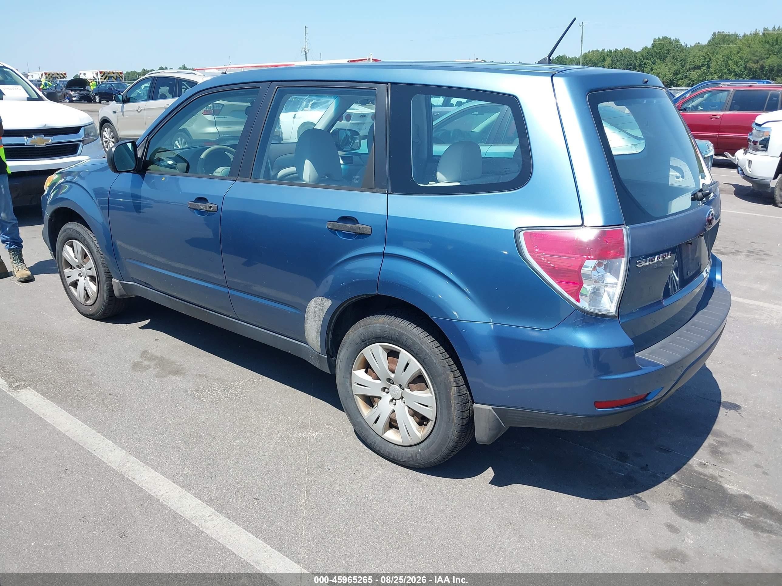 2009 Subaru Forester 2.5x Blue vin: JF2SH61659H791861