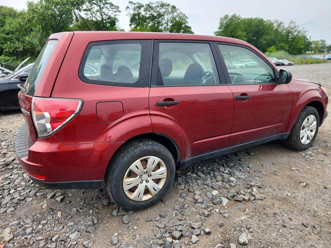 2009 Subaru Forester 2.5x Burgundy vin: JF2SH61669H753393