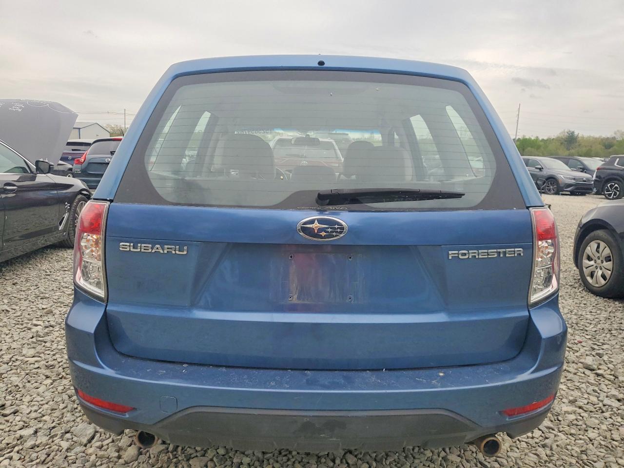2009 Subaru Forester 2.5x Blue vin: JF2SH61669H783221