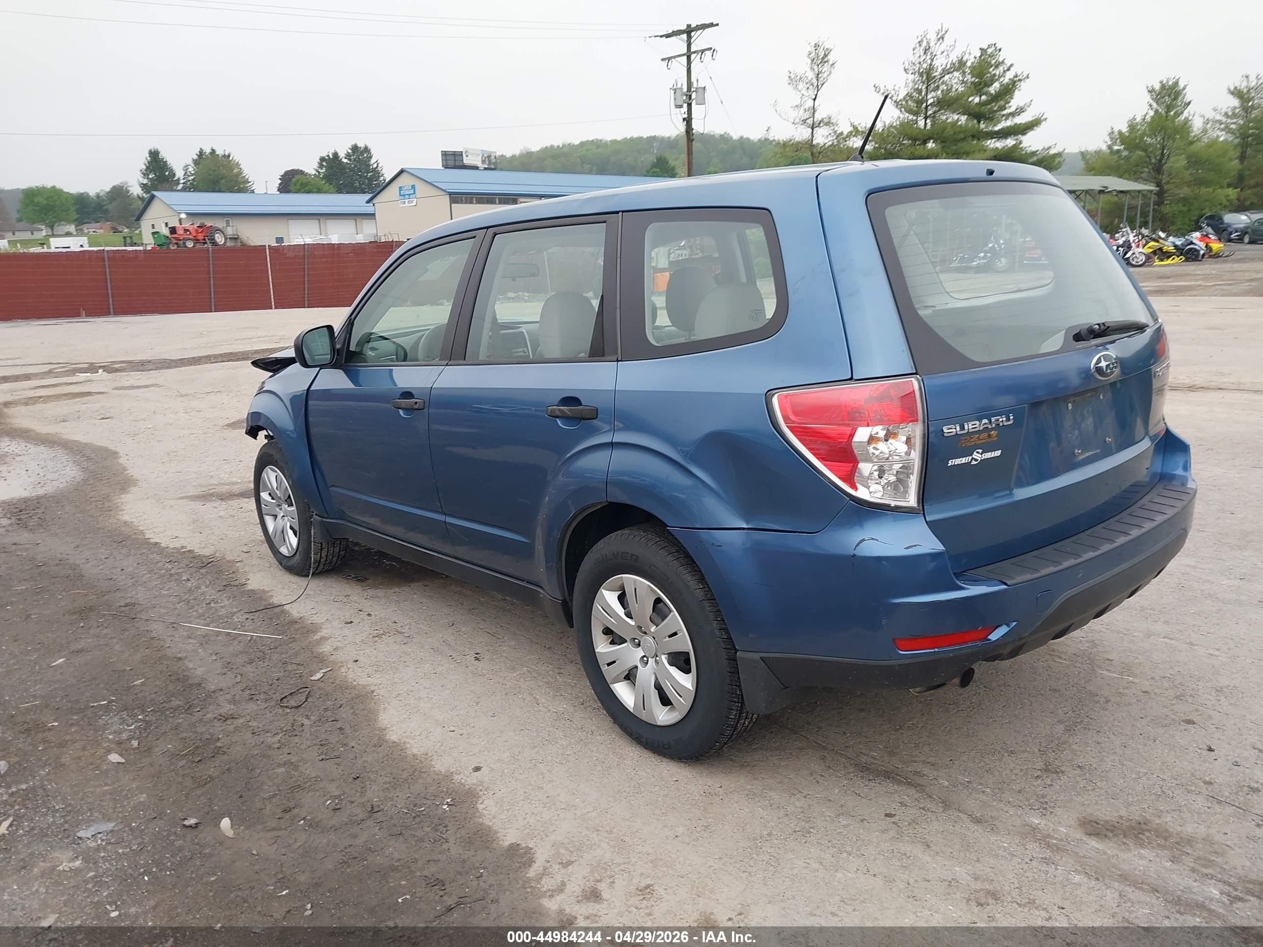 2009 Subaru Forester 2.5x Blue vin: JF2SH61679H729667