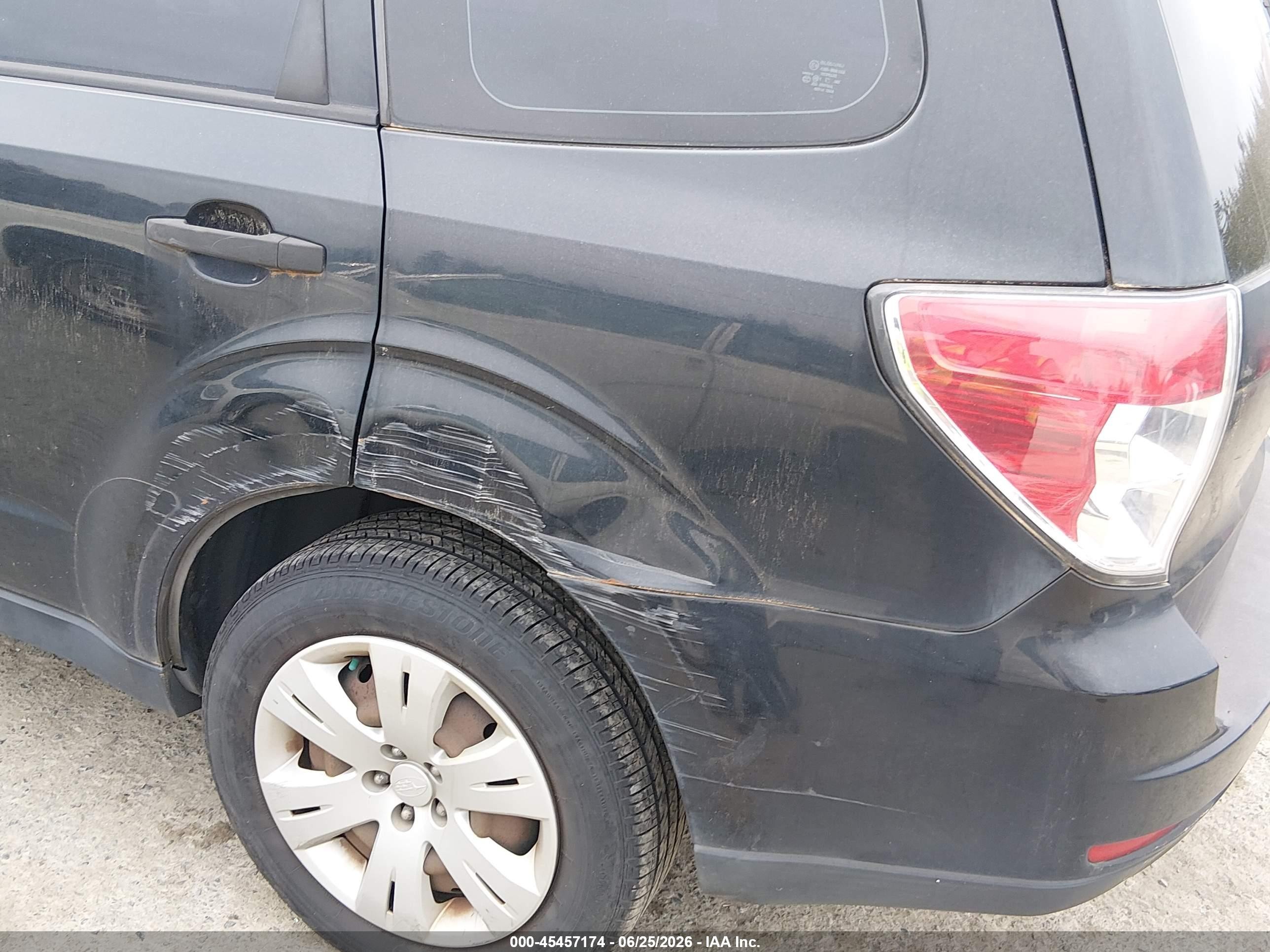 2009 Subaru Forester 2.5x Черный vin: JF2SH61679H767836
