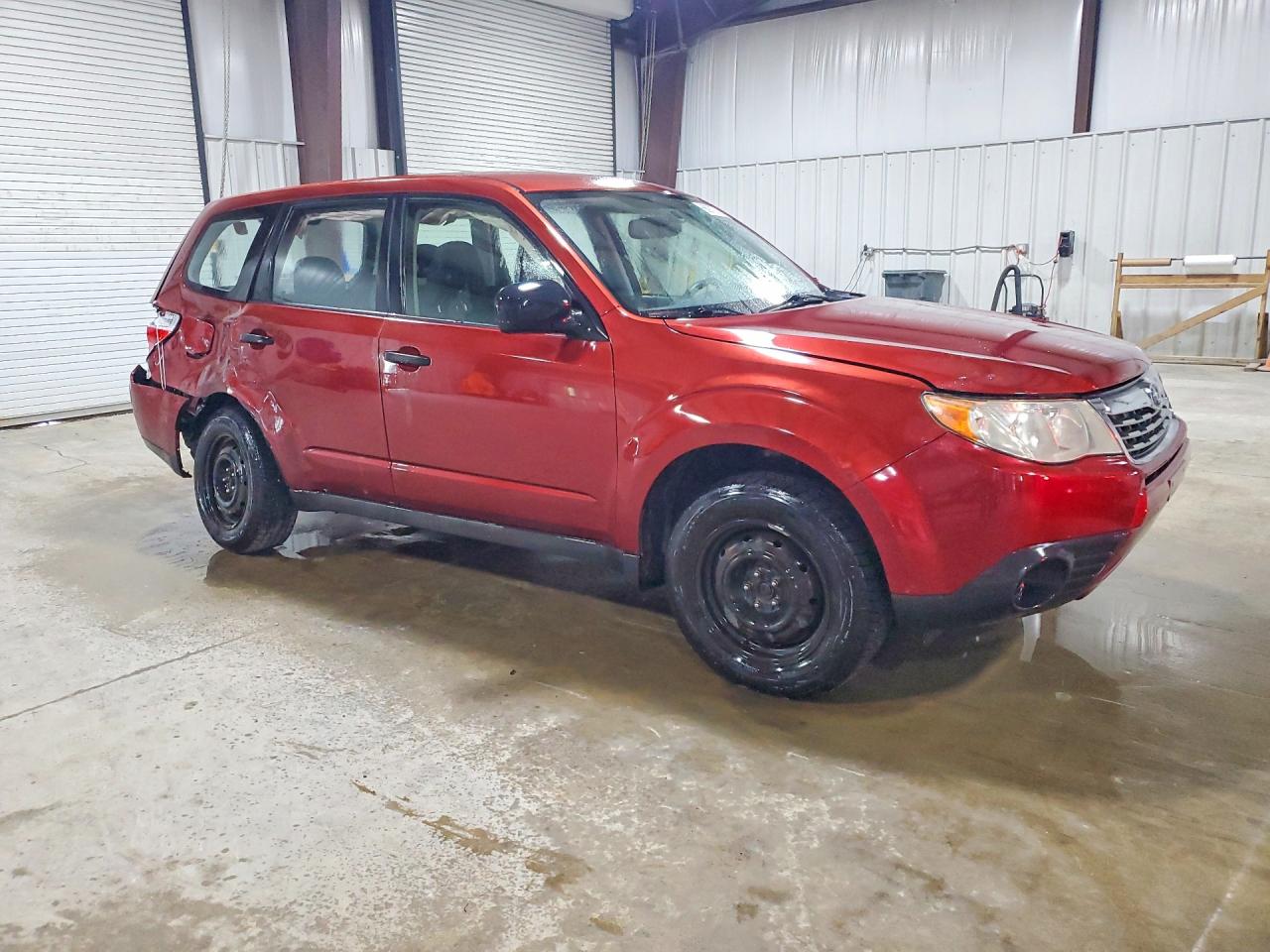 2009 Subaru Forester 2.5x Red vin: JF2SH61679H795314