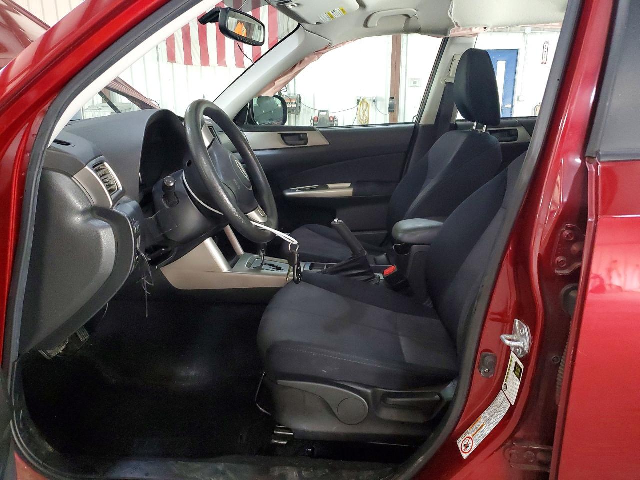 2009 Subaru Forester 2.5x Red vin: JF2SH61679H795314
