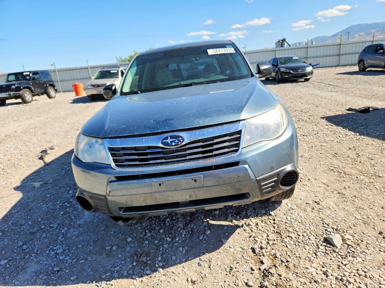2009 Subaru Forester 2.5x Blue vin: JF2SH61689H729239