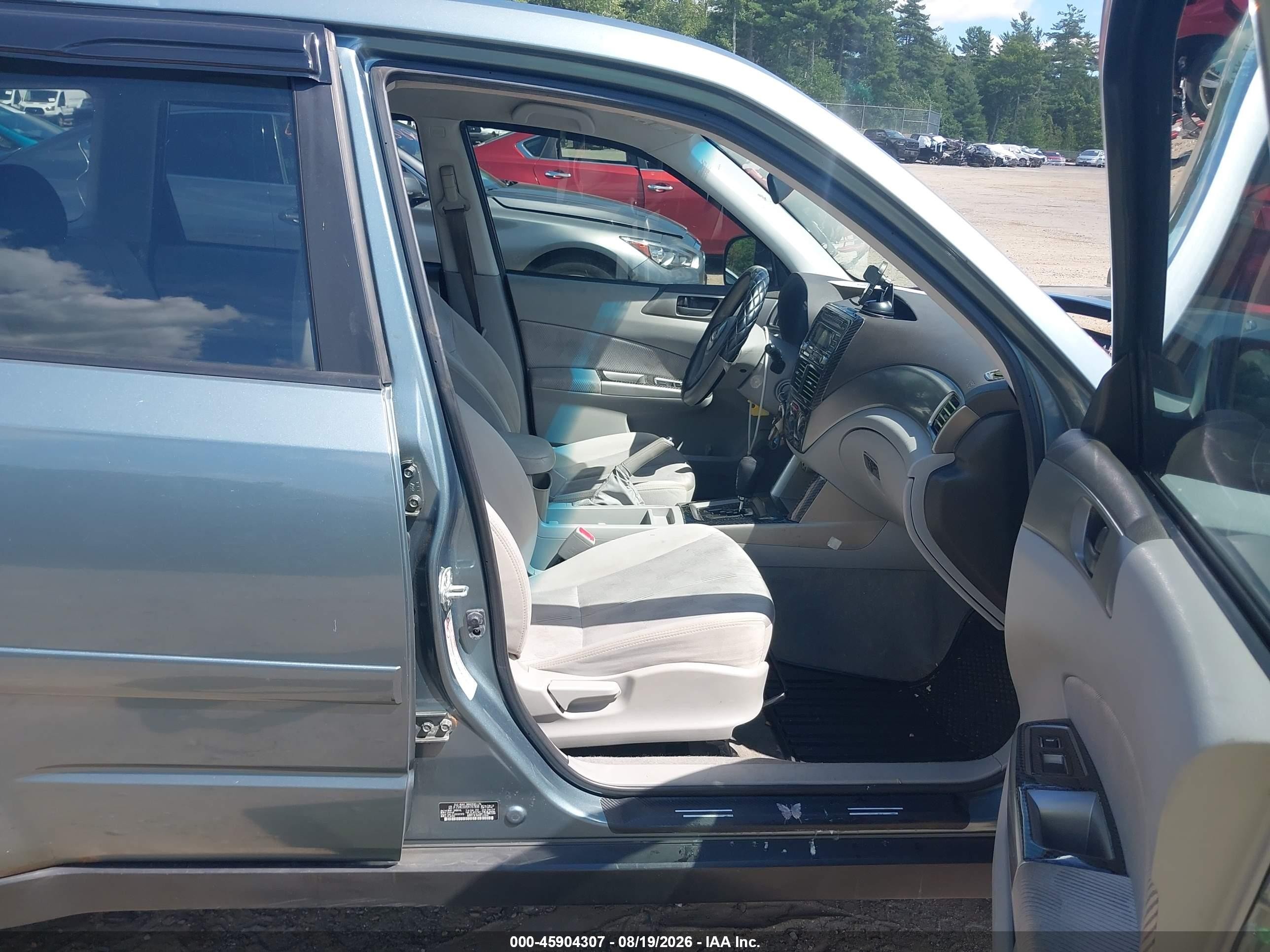2009 Subaru Forester 2.5x Teal vin: JF2SH61689H787898