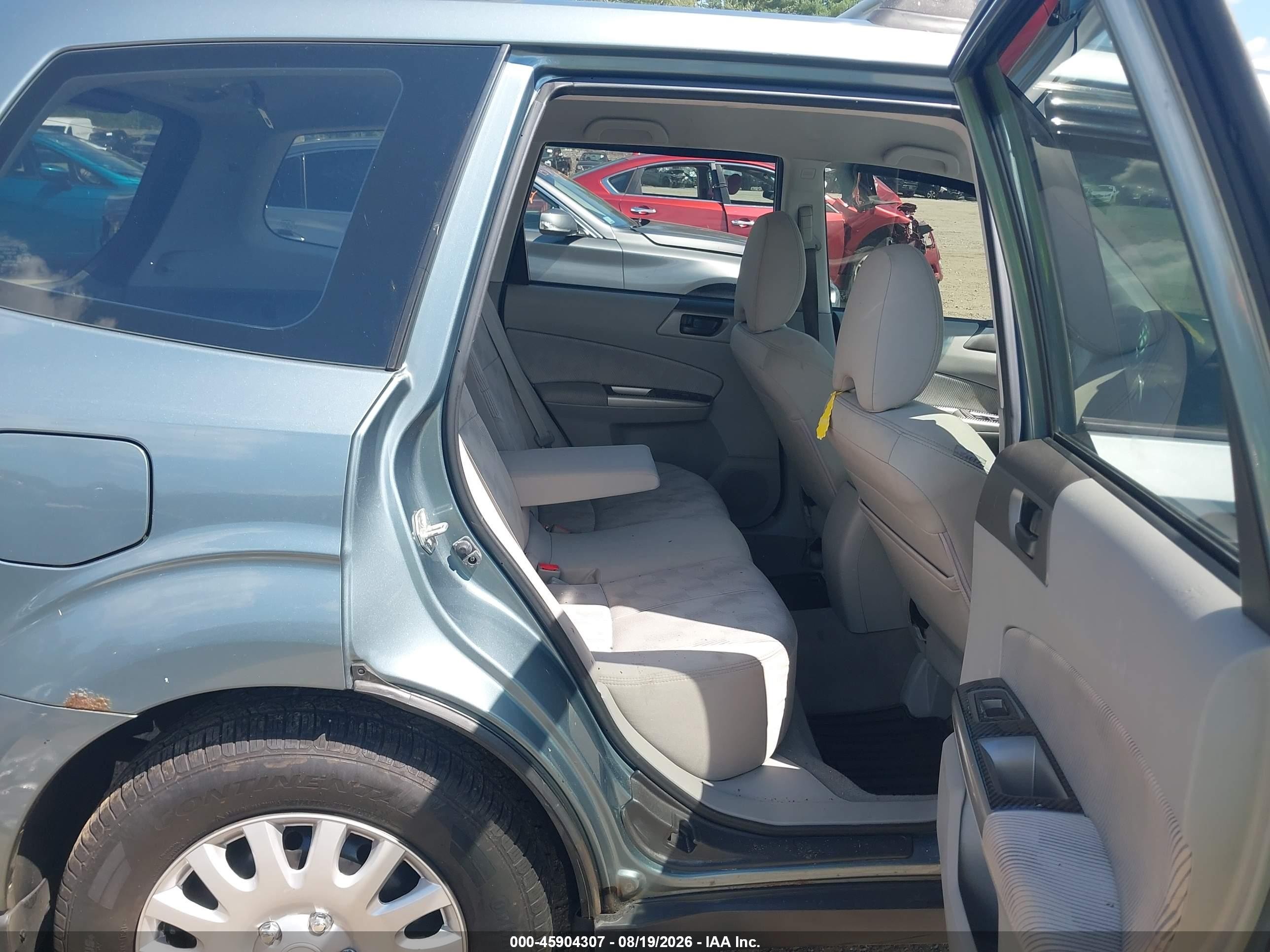2009 Subaru Forester 2.5x Teal vin: JF2SH61689H787898