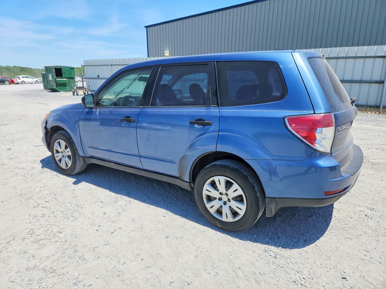 2009 Subaru Forester 2.5x Blue vin: JF2SH61699H741724