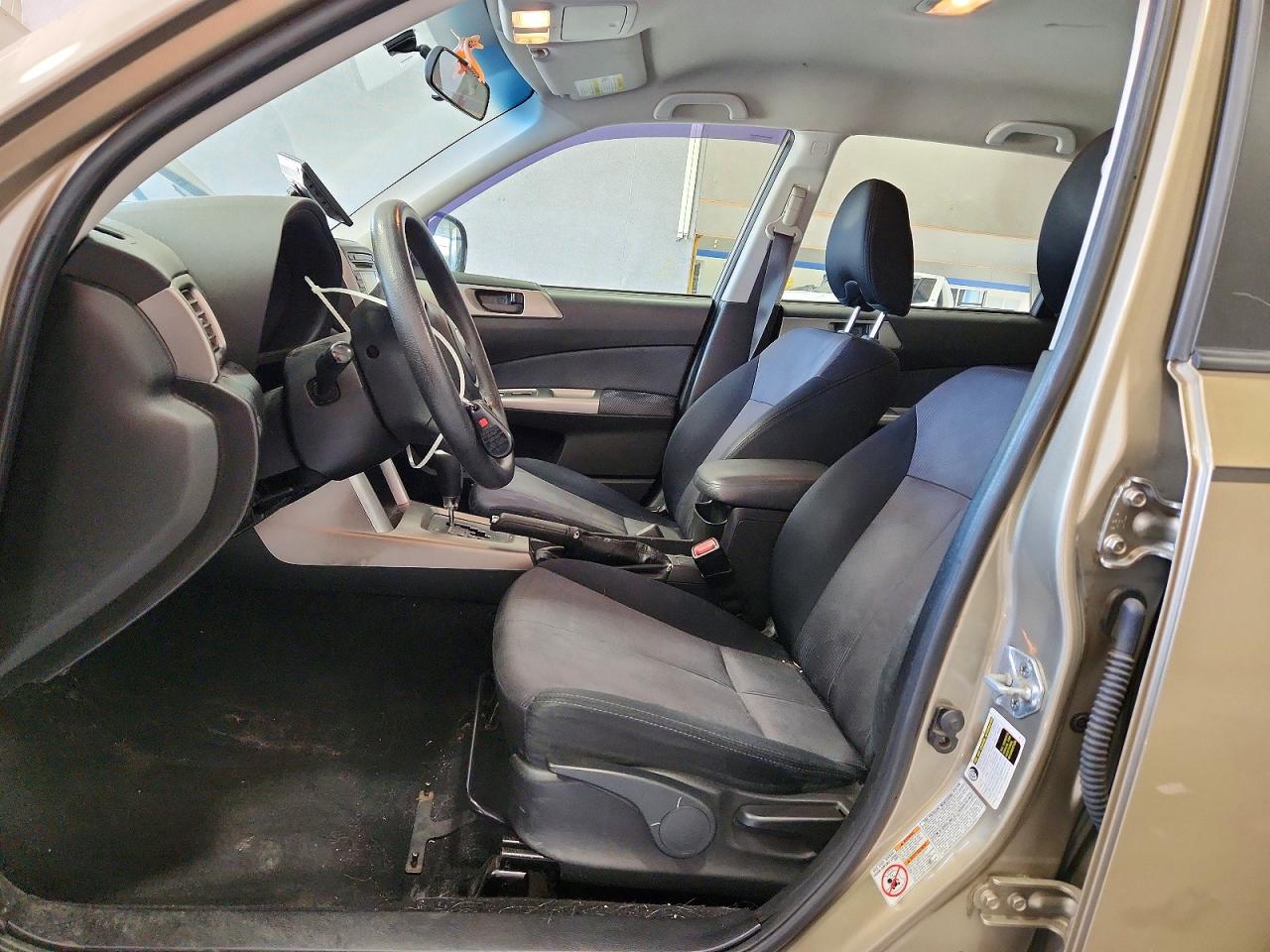 2009 Subaru Forester 2.5x Tan vin: JF2SH61699H765148