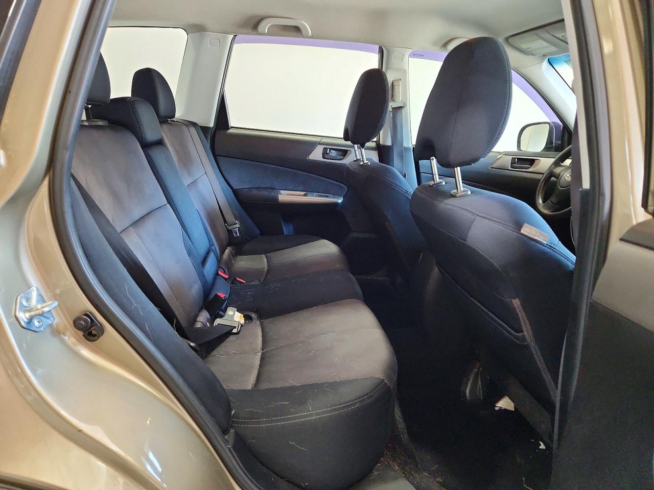 2009 Subaru Forester 2.5x Tan vin: JF2SH61699H765148