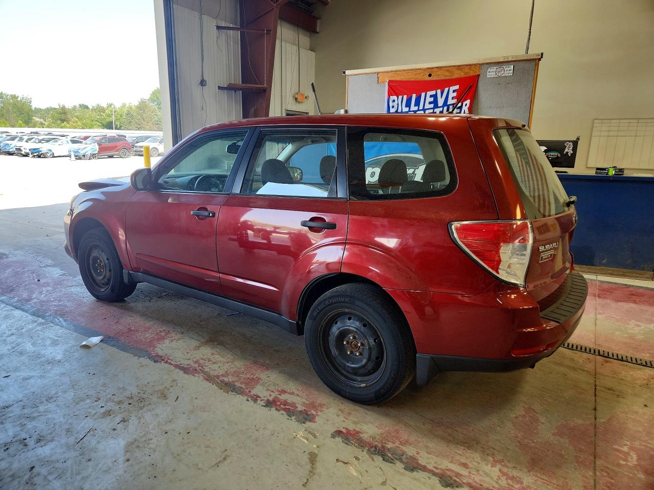 2009 Subaru Forester 2.5x Red vin: JF2SH61699H774397