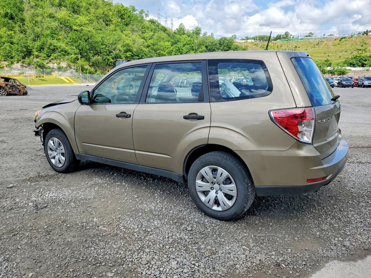 2009 Subaru Forester 2.5x Tan vin: JF2SH61699H791314