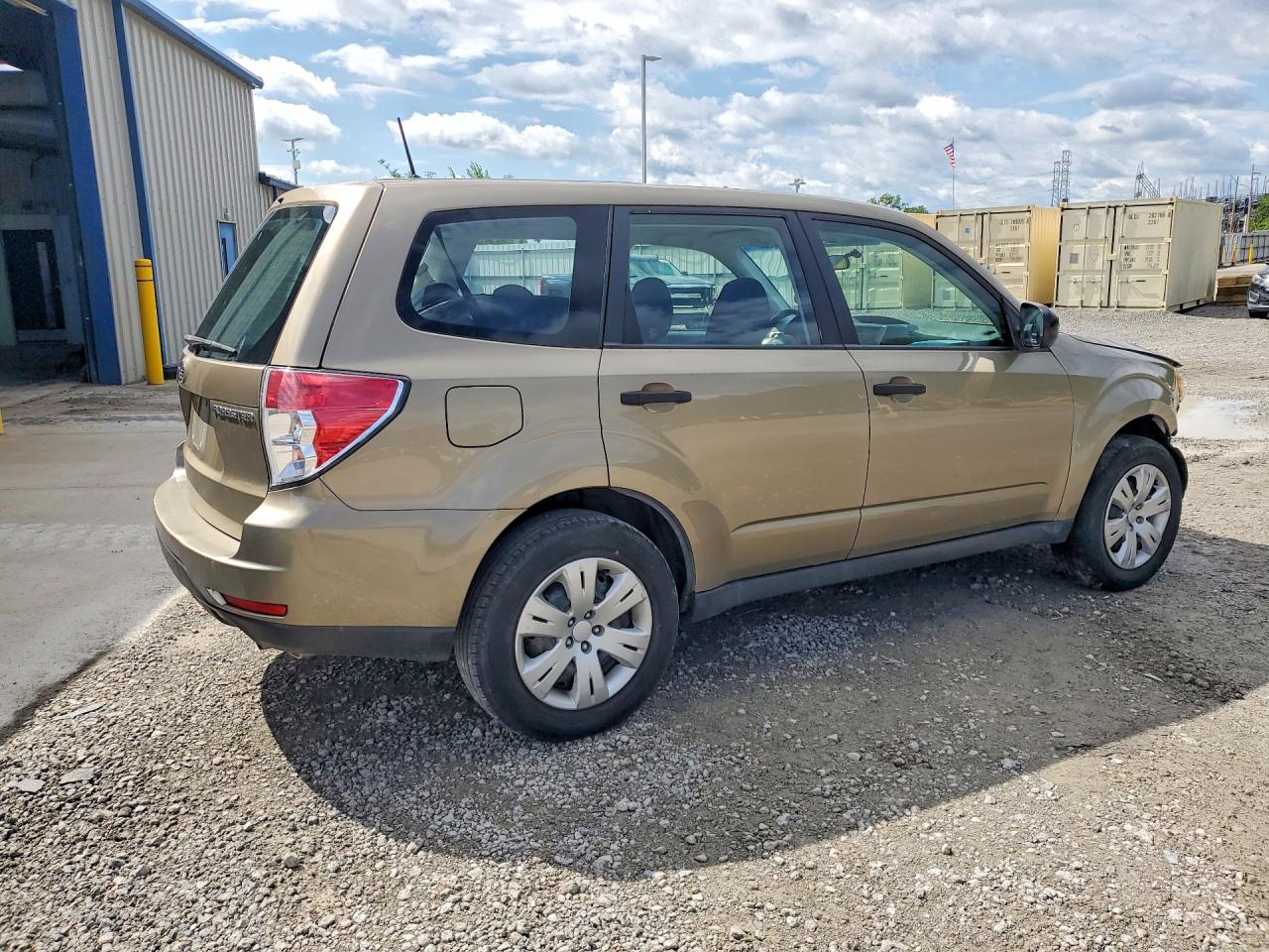 2009 Subaru Forester 2.5x Tan vin: JF2SH61699H791314