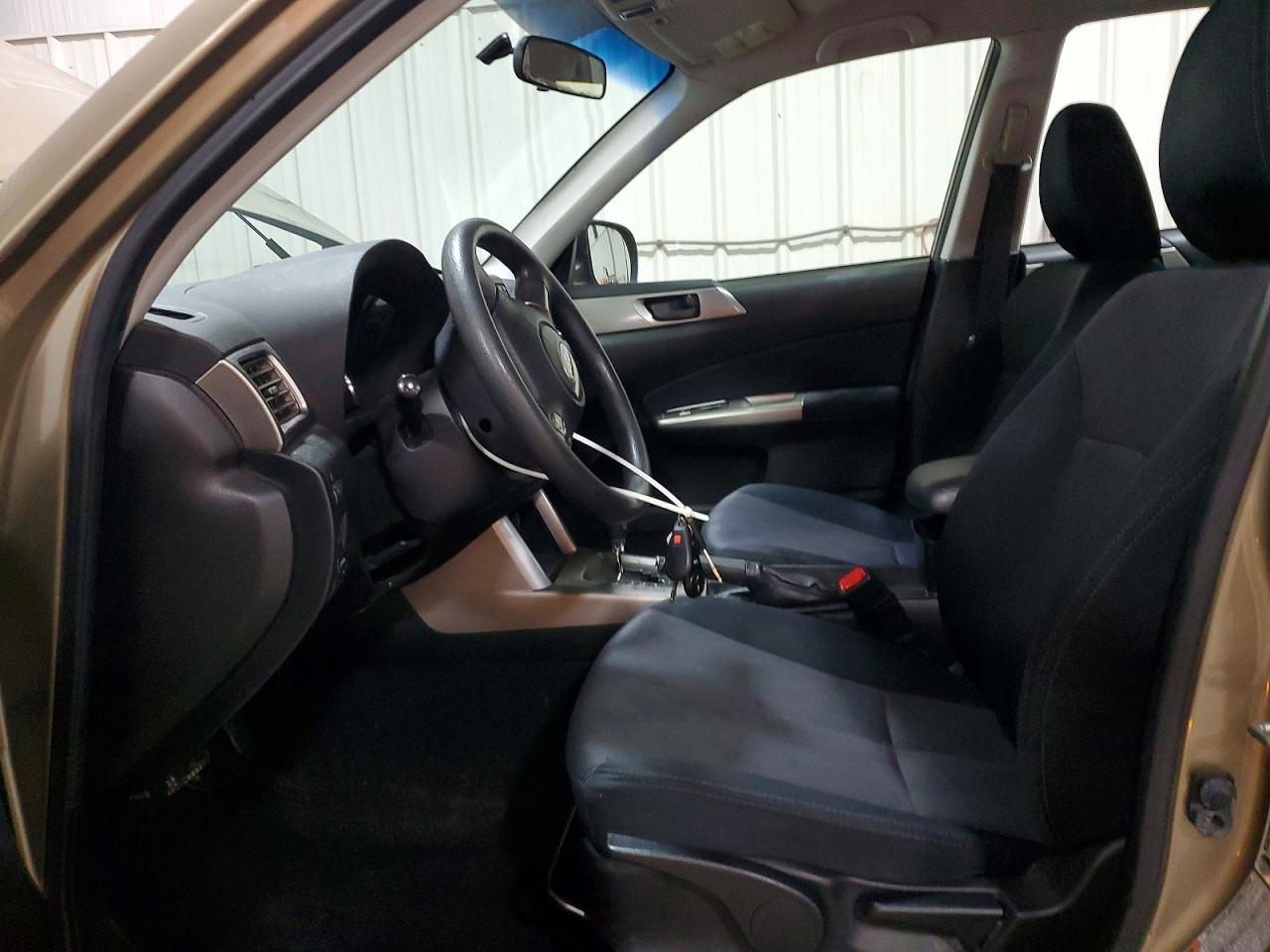 2009 Subaru Forester 2.5x Tan vin: JF2SH61699H791314