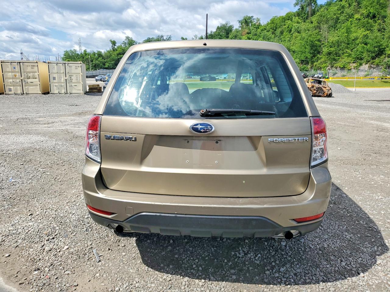 2009 Subaru Forester 2.5x Tan vin: JF2SH61699H791314