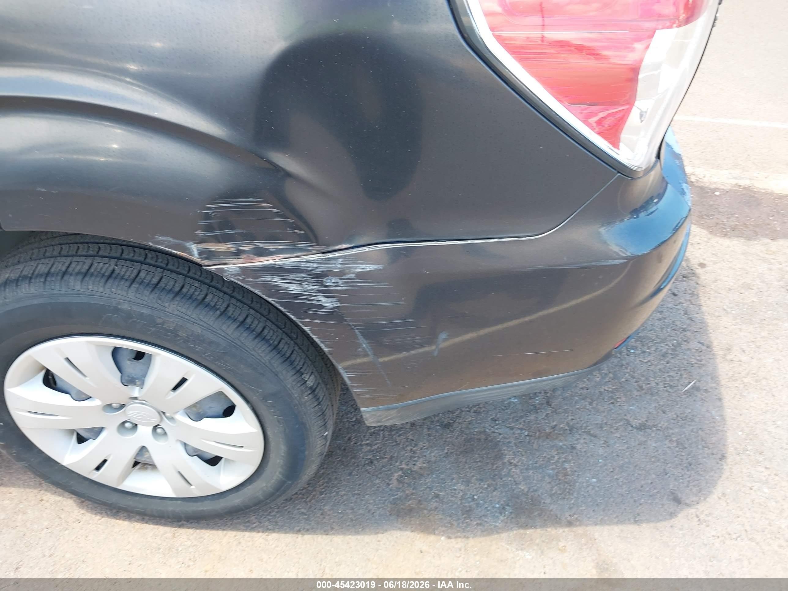 2009 Subaru Forester 2.5x Blue vin: JF2SH616X9H700406