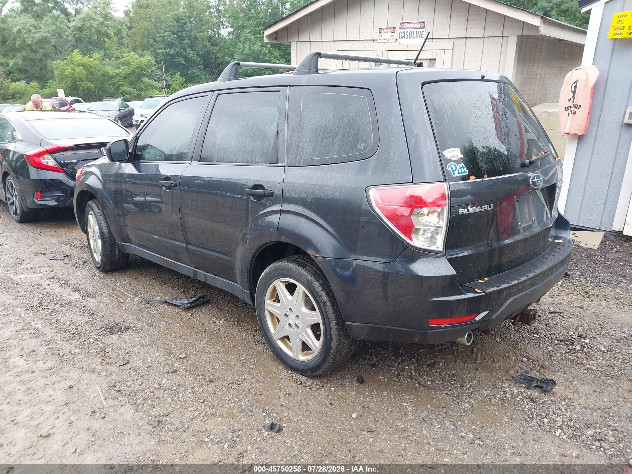 2009 Subaru Forester 2.5x Gray vin: JF2SH616X9H730554