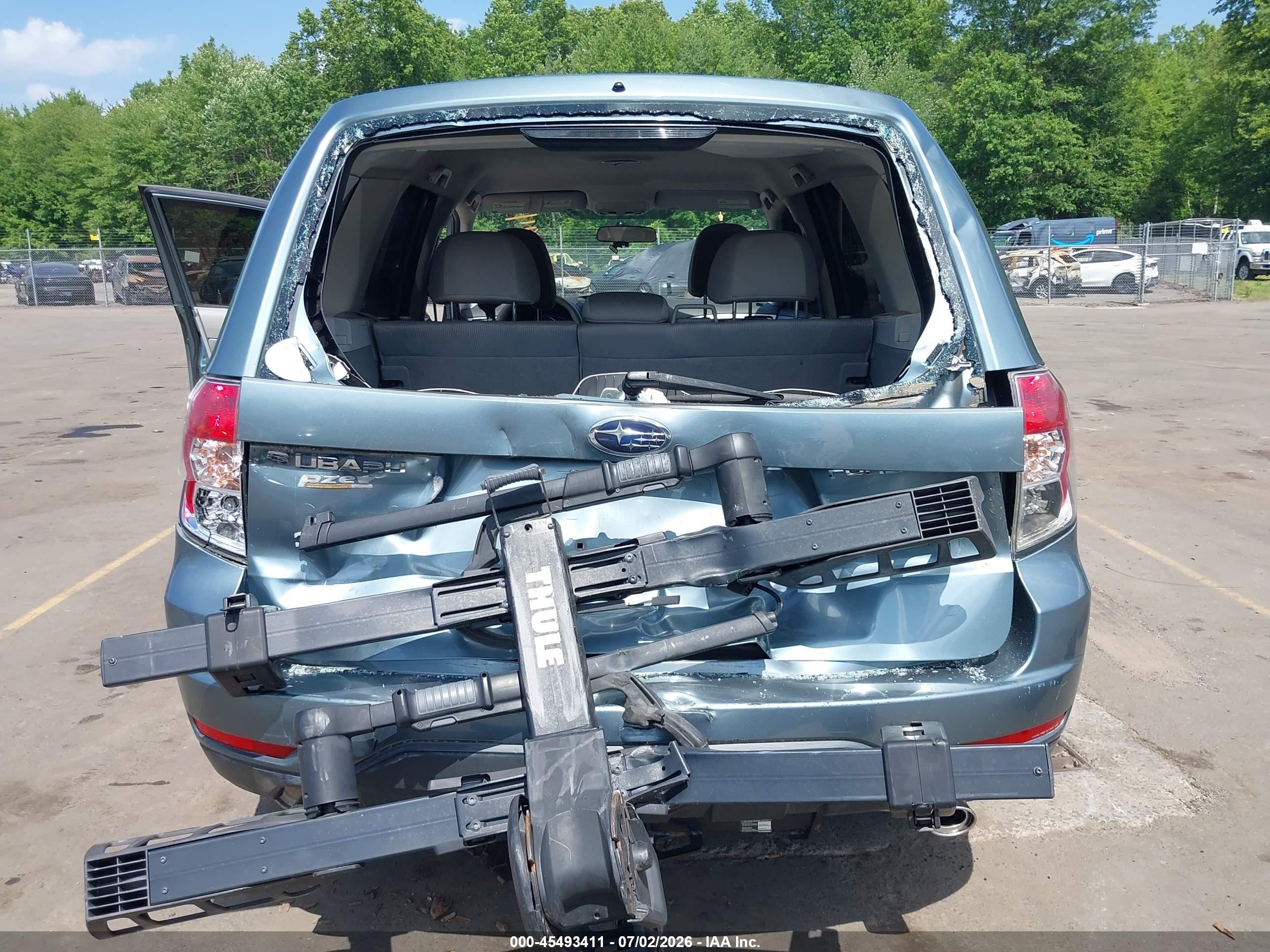 2009 Subaru Forester 2.5x Blue vin: JF2SH616X9H768933