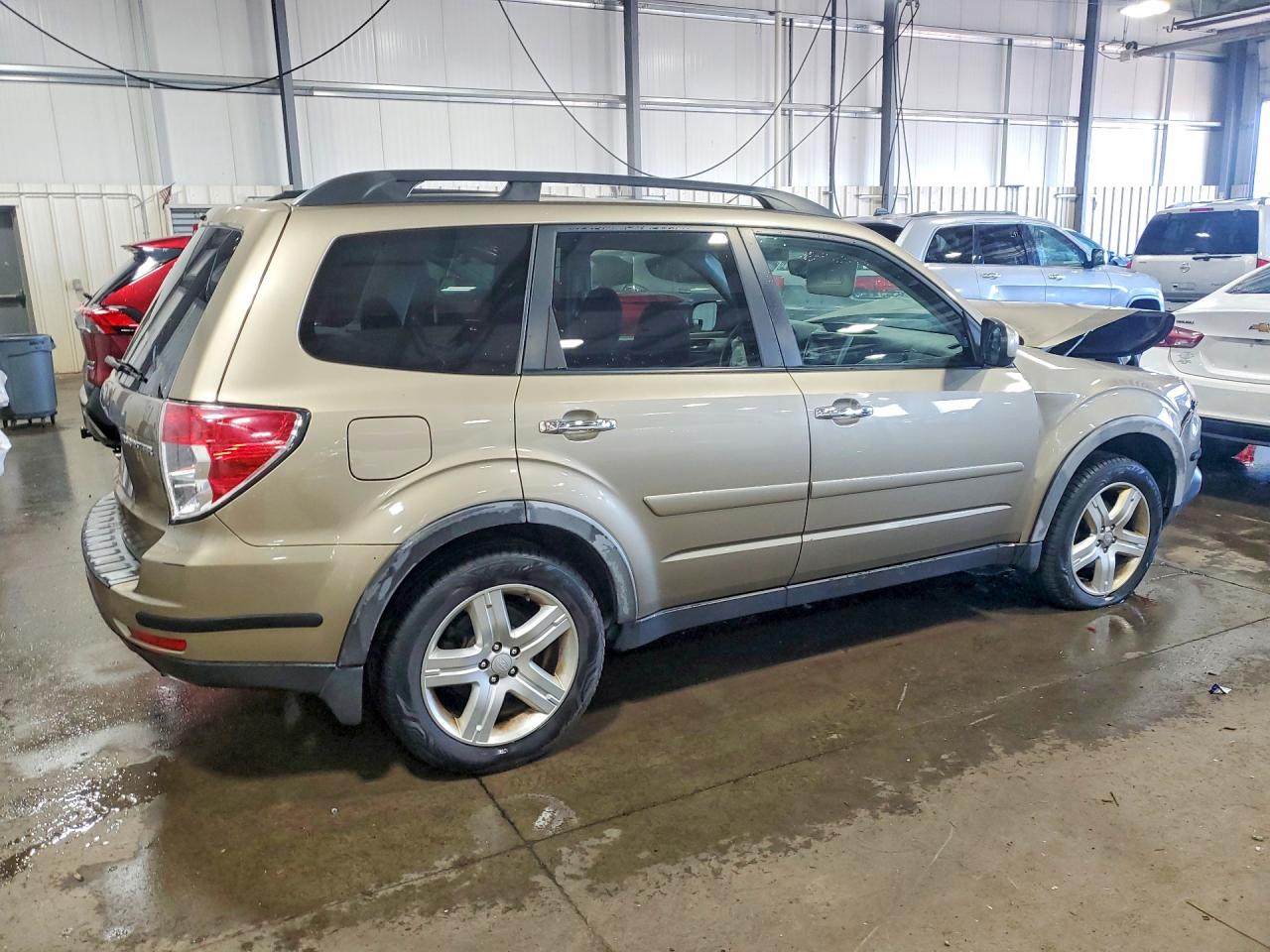 2009 Subaru Forester 2.5x Premium Tan vin: JF2SH63619H708519