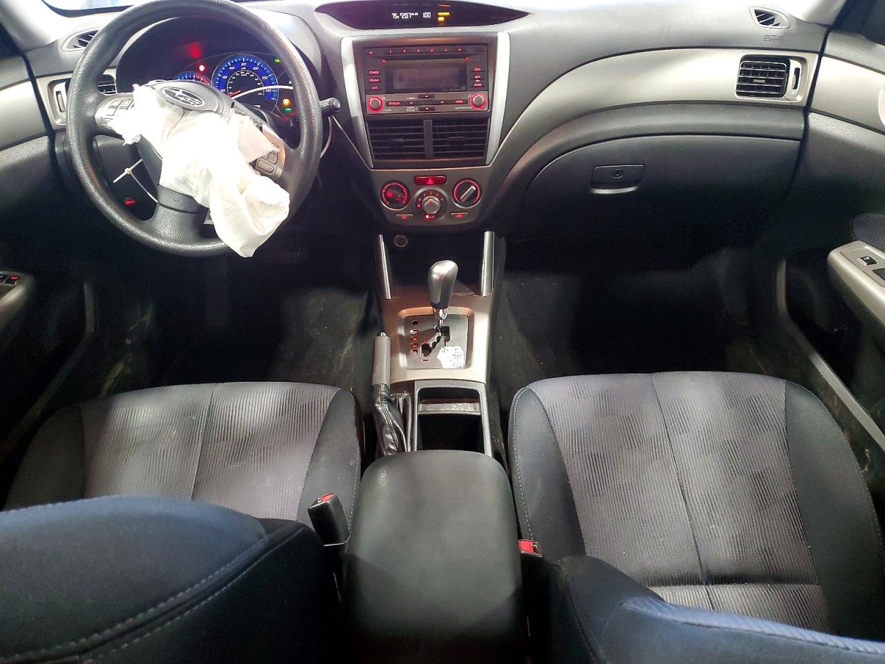 2009 Subaru Forester 2.5x Premium Tan vin: JF2SH63619H708519