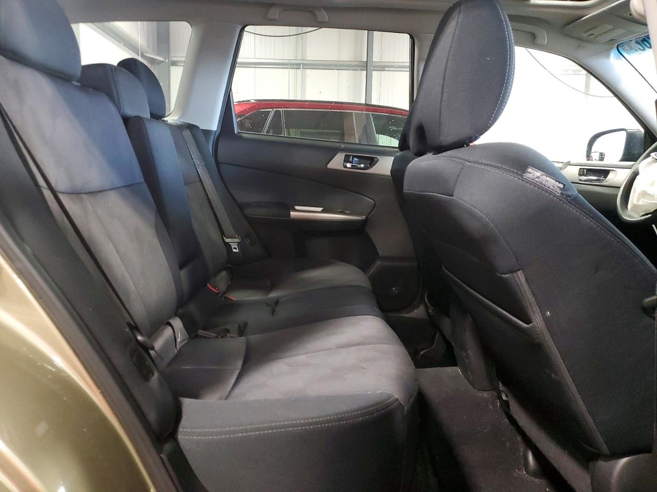 2009 Subaru Forester 2.5x Premium Tan vin: JF2SH63619H708519