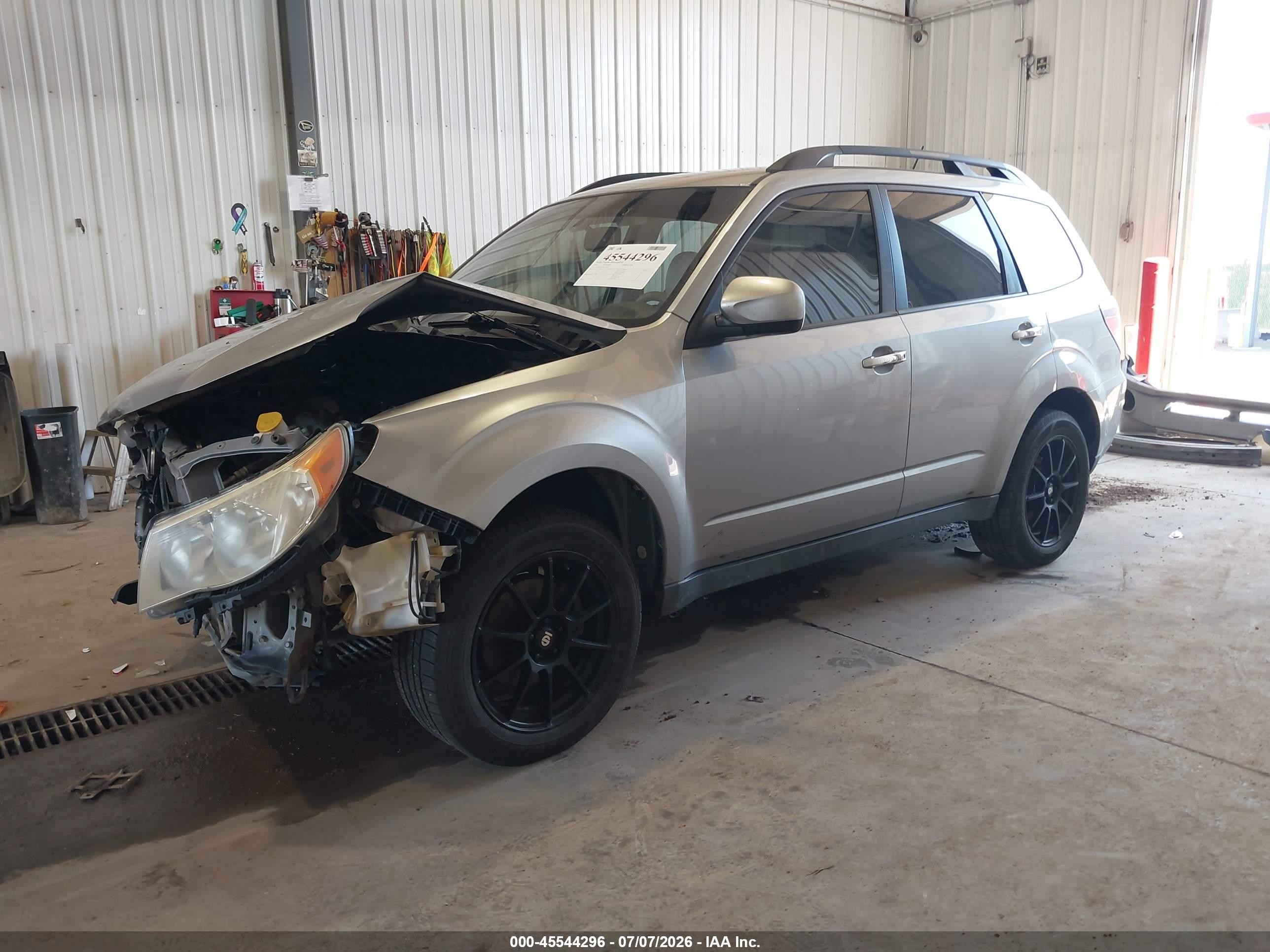 2009 Subaru Forester 2.5x Gray vin: JF2SH63619H714546