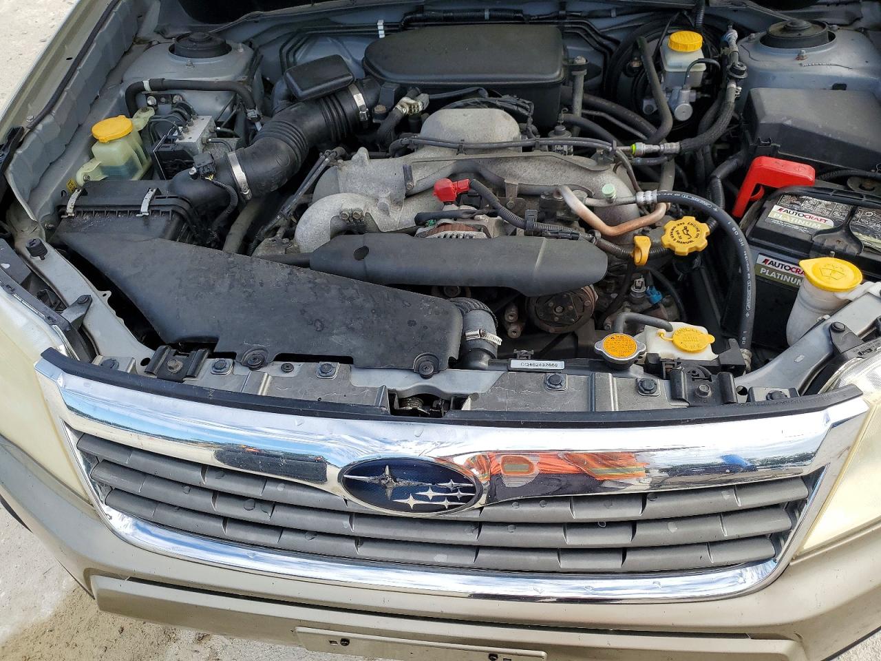 2009 Subaru Forester 2.5x Premium Tan vin: JF2SH63619H719987