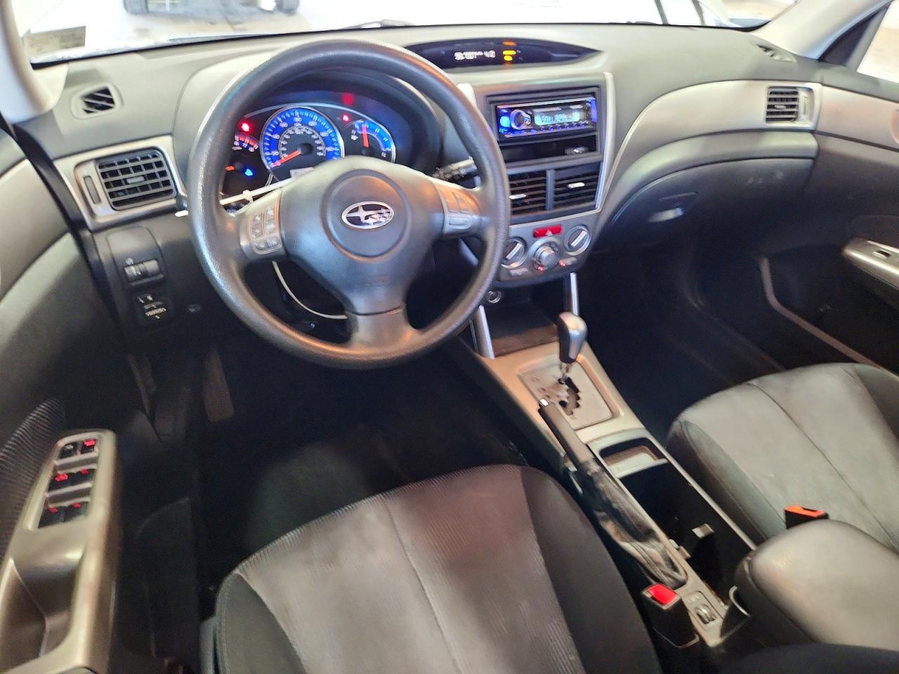 2009 Subaru Forester 2.5x Premium Silver vin: JF2SH63619H725496
