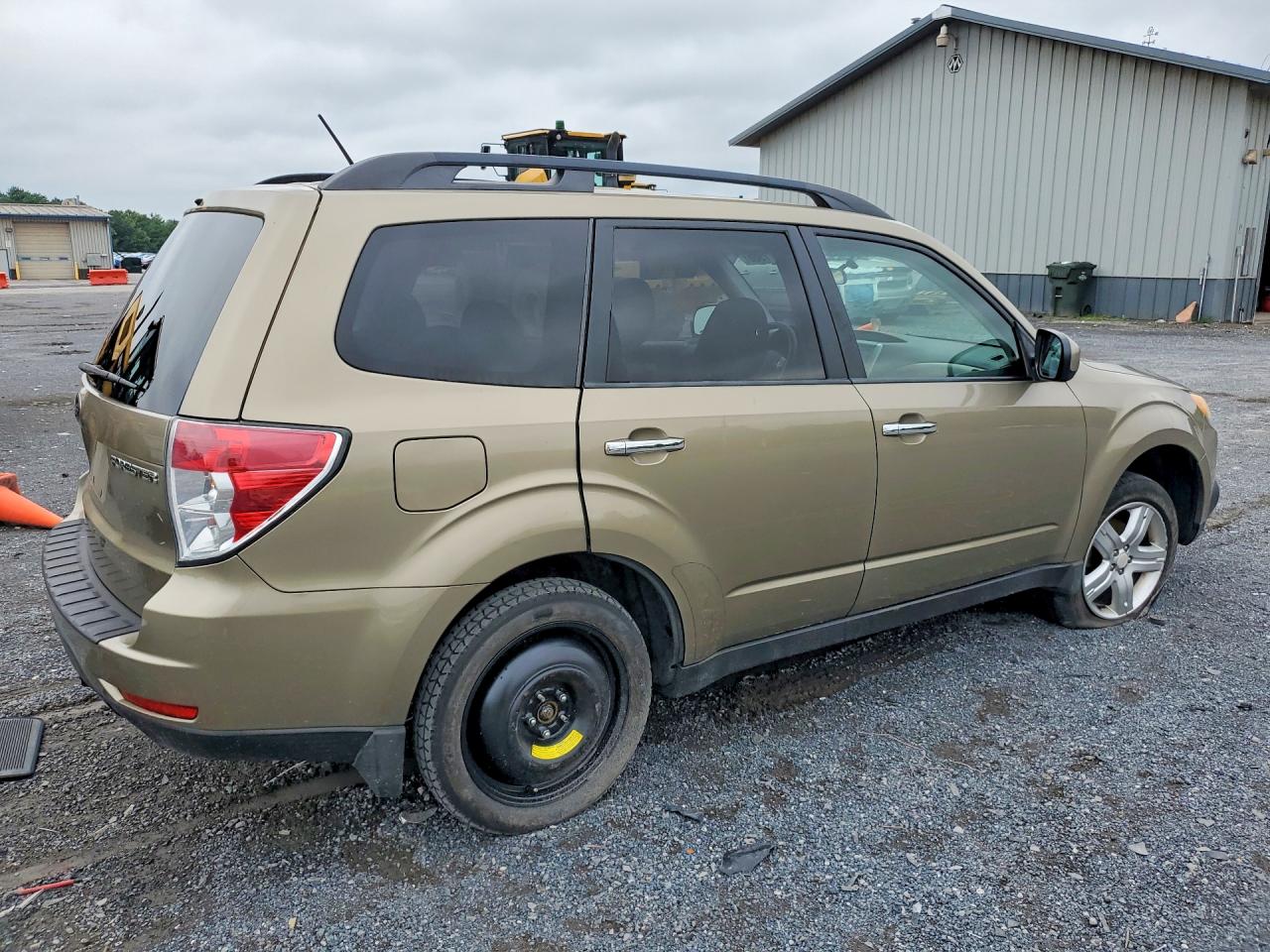 2009 Subaru Forester 2.5x Premium Gold vin: JF2SH63619H760152