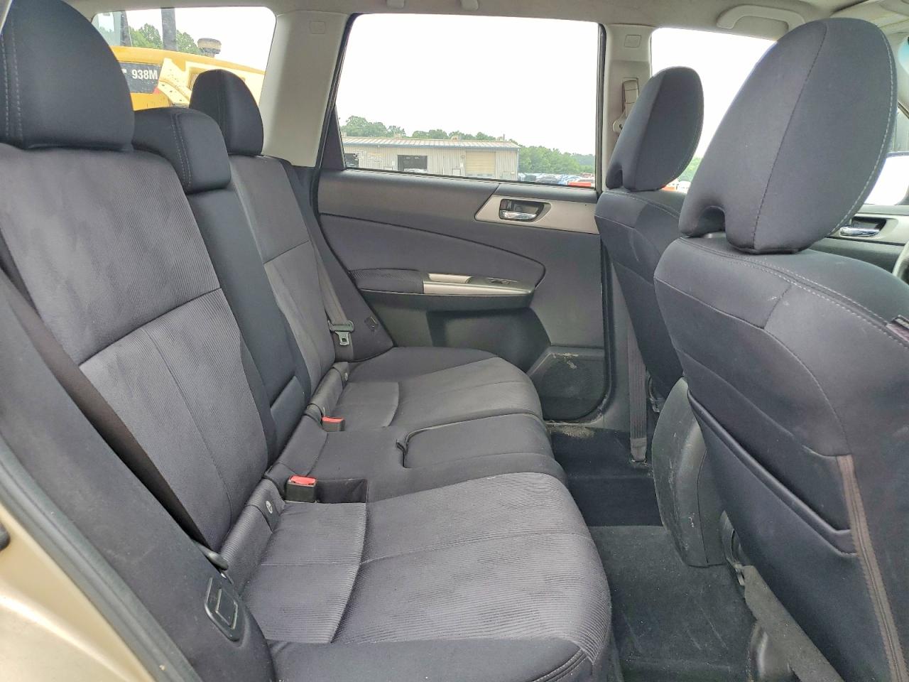 2009 Subaru Forester 2.5x Premium Gold vin: JF2SH63619H760152